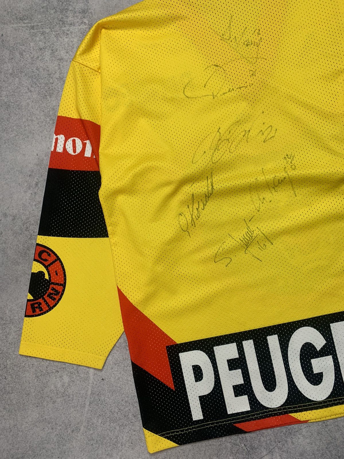 NHL Vintage CCM Sc Bern Switzerland Ice Hockey Jersey Size US L / EU 52-54 / 3 - 11 Thumbnail