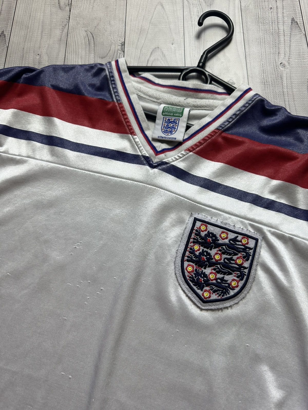 Vintage Vintage England soccer retro jersey size M Size US M / EU 48-50 / 2 - 4 Thumbnail