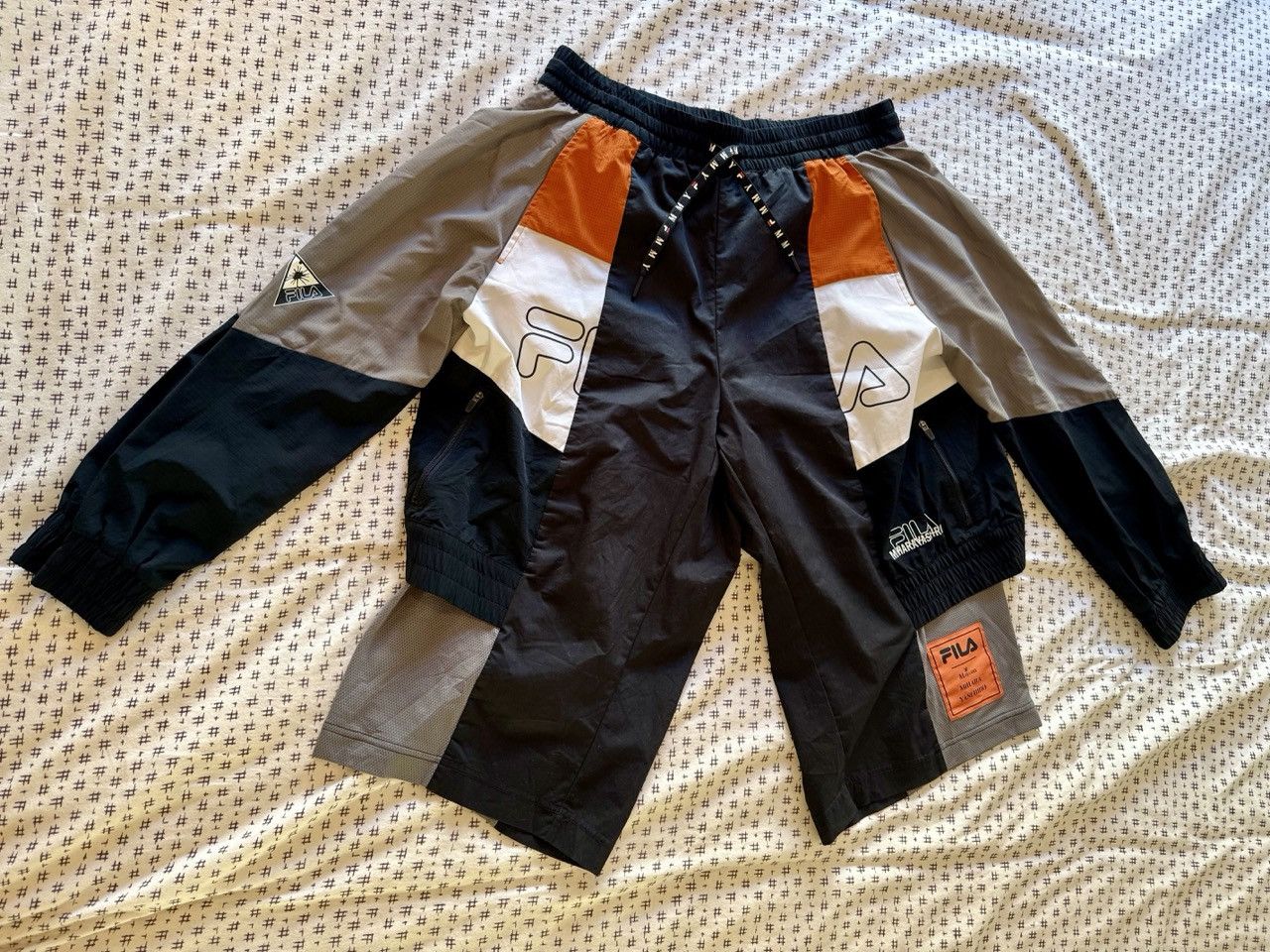 Fila × Maison MIHARA YASUHIRO Short Deportivo de Lujo Estilo Patchwork Size US 34 / EU 50 - 1 Thumbnail
