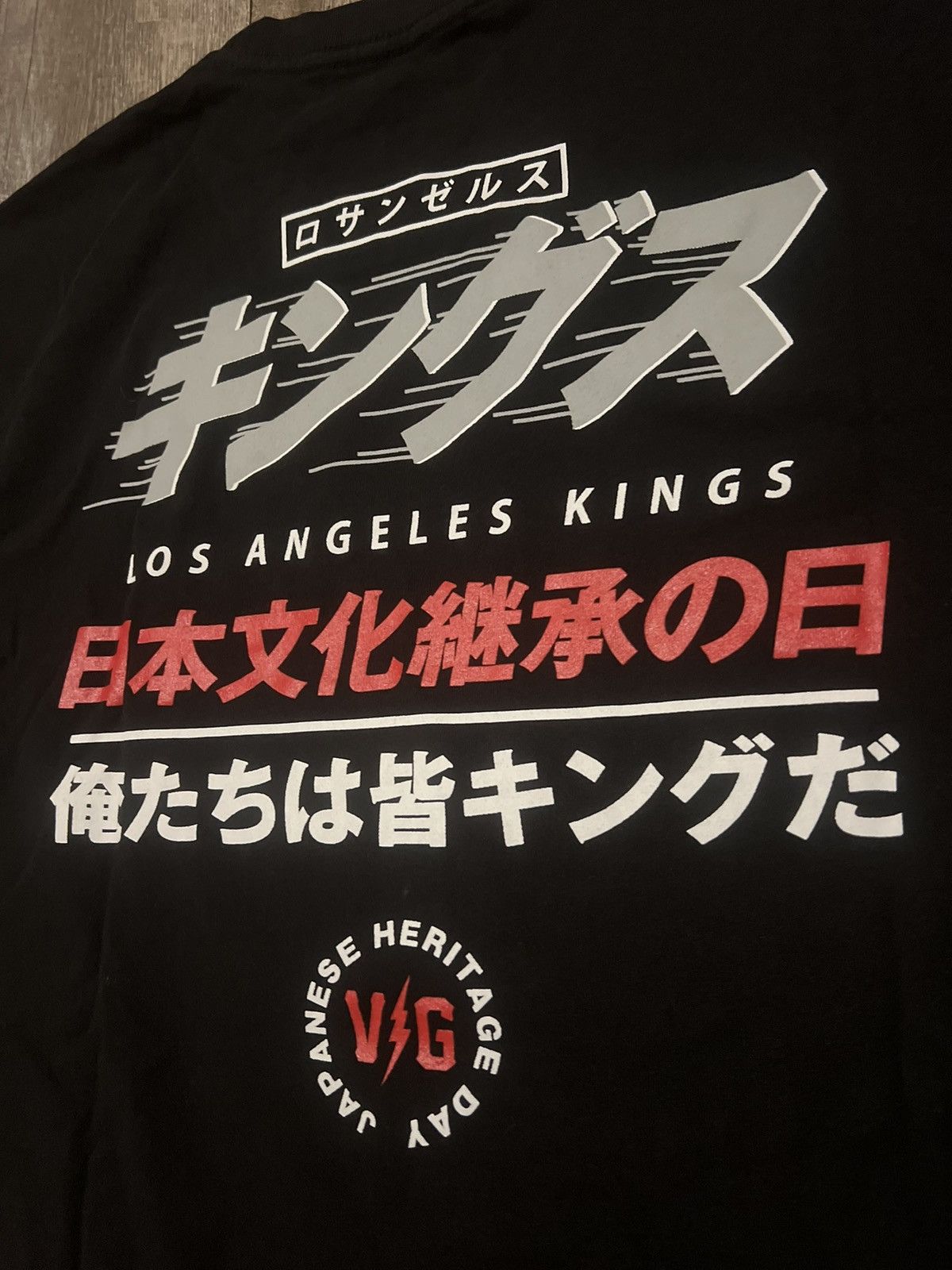 NHL Violent Gentlemen Kings Japanese Heritage Night shirt Size US M / EU 48-50 / 2 - 4 Thumbnail
