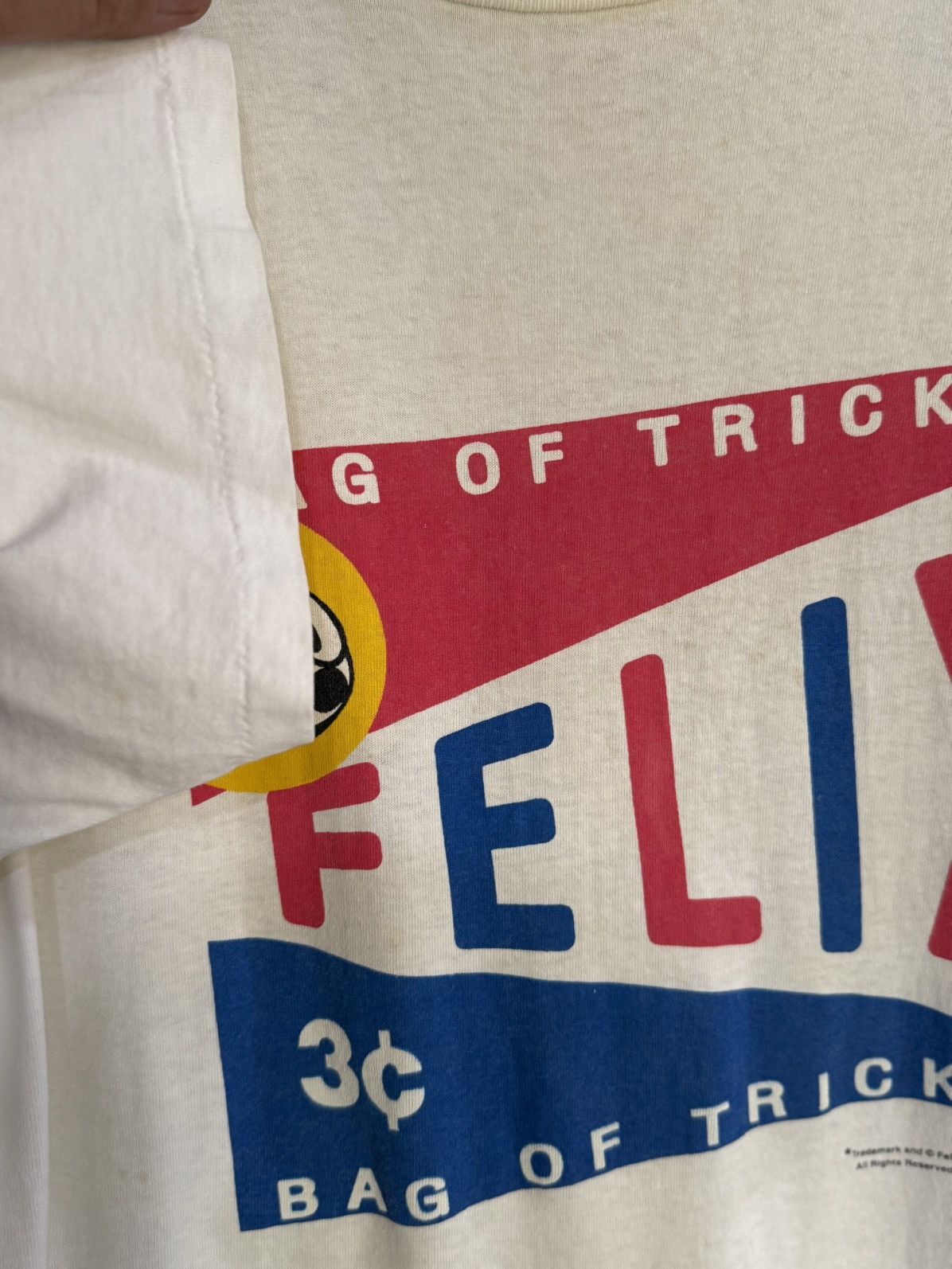 Cartoon Network × Vintage Vintage 90s FELIX Bag Of Tricks Cartoon Faded Tee Size US L / EU 52-54 / 3 - 8 Thumbnail