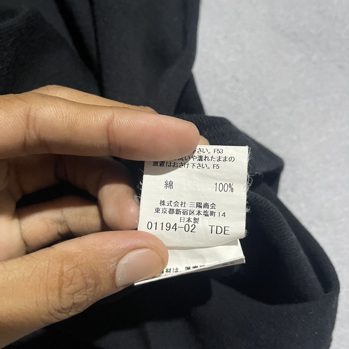 Burberry Burberry London Black Half-Zip Polo Shirt with Contrast Trim Size US L / EU 52-54 / 3 - 9 Thumbnail