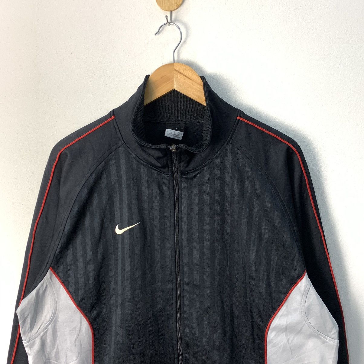 Nike × Vintage Vintage Nike Jacket Zip black Y2K Nike Track Top Size US L / EU 52-54 / 3 - 4 Thumbnail