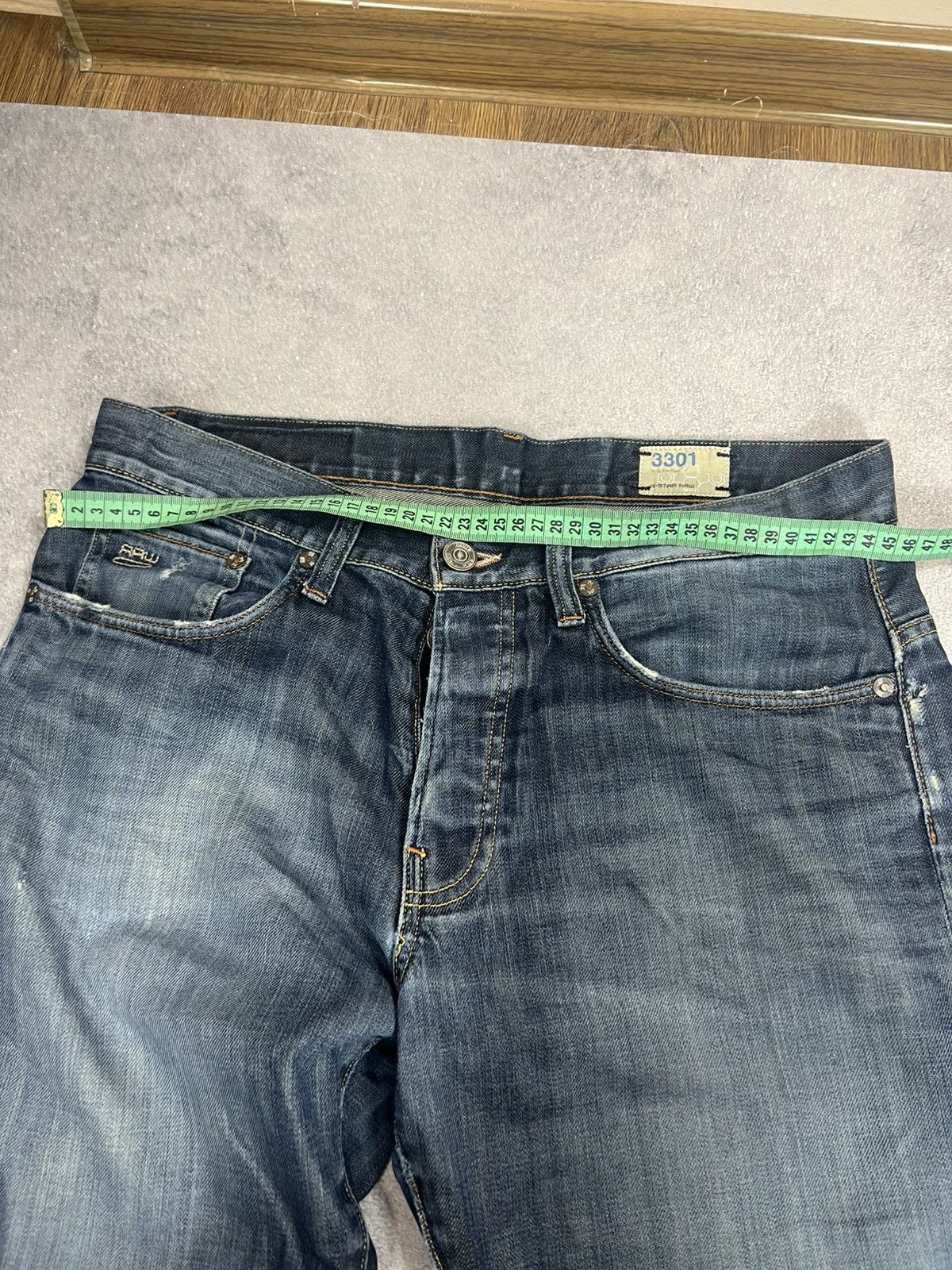 Vintage Vintage Streetwear G-Star Baggy Ripped Washed Denim Distress Size US 33 - 12 Thumbnail