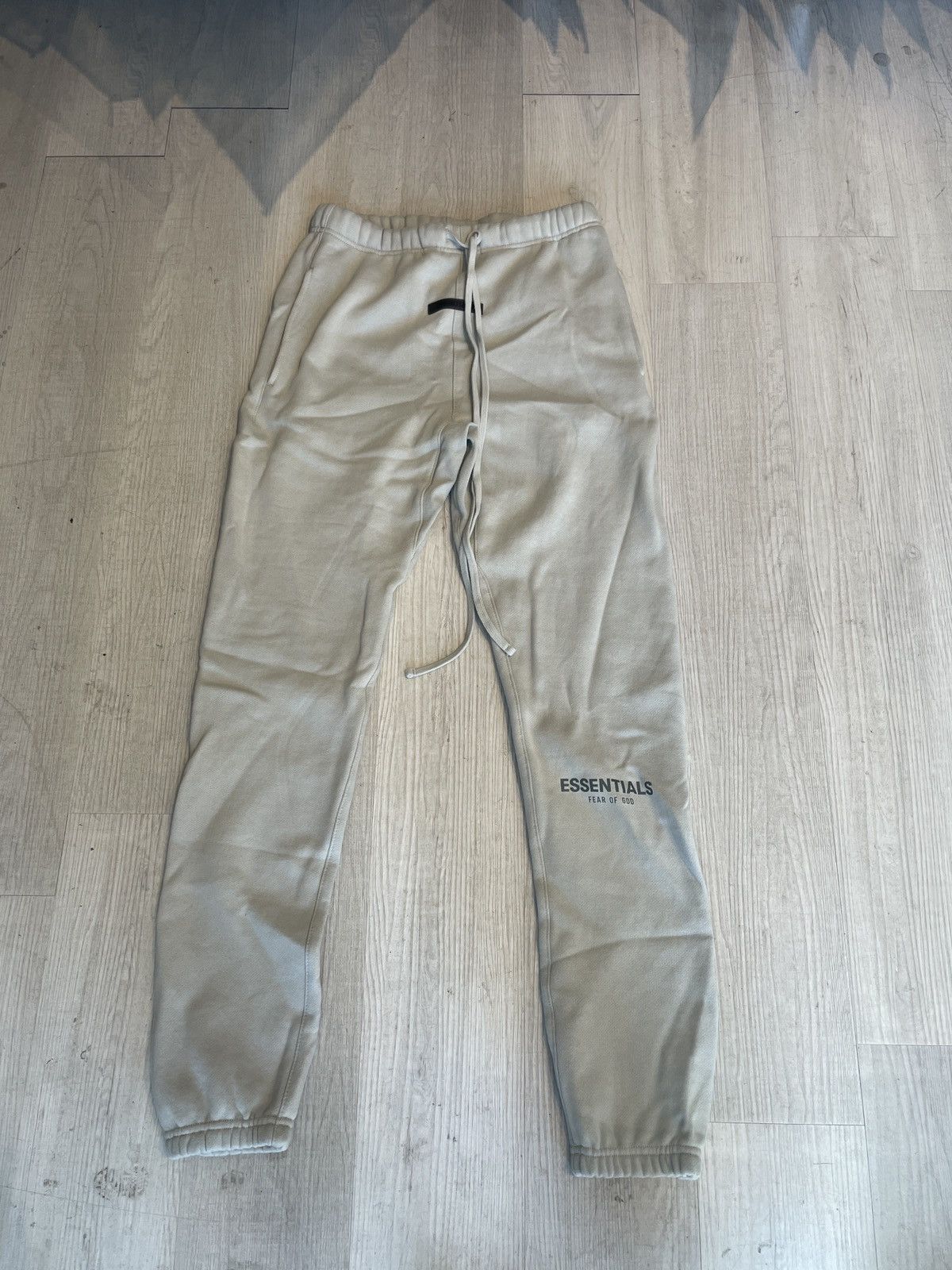 Fear of God Essentials Concrete Pants XS