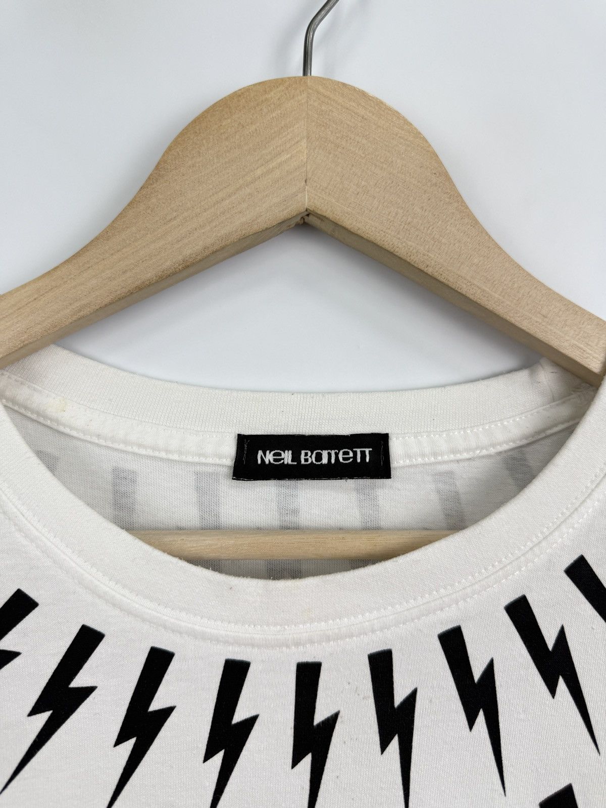 Neil Barrett Neil Barrett Full-print T-Shirt Rare Retro Hype Y2K Size US L / EU 52-54 / 3 - 7 Thumbnail