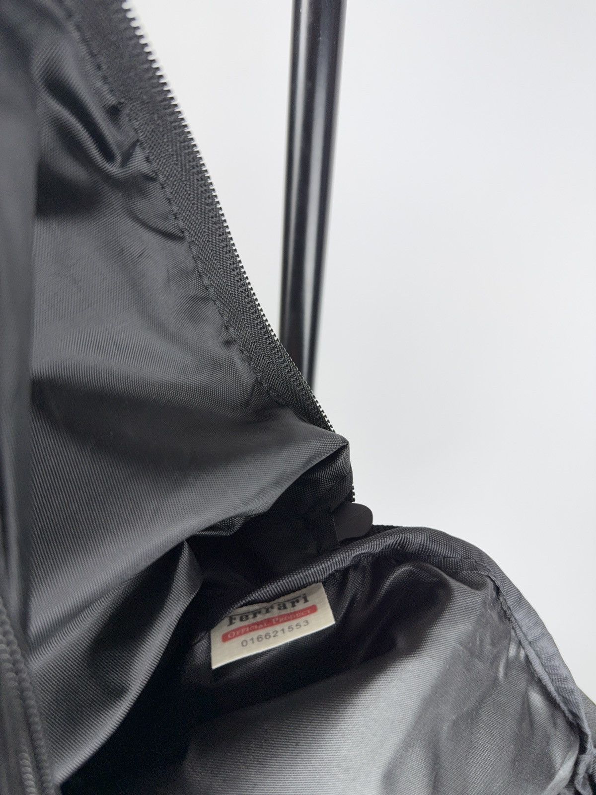 Ferrari × Formula 1 Vintage Ferrari Gear Sling Bag Black Logo Racing Style Size ONE SIZE - 6 Thumbnail