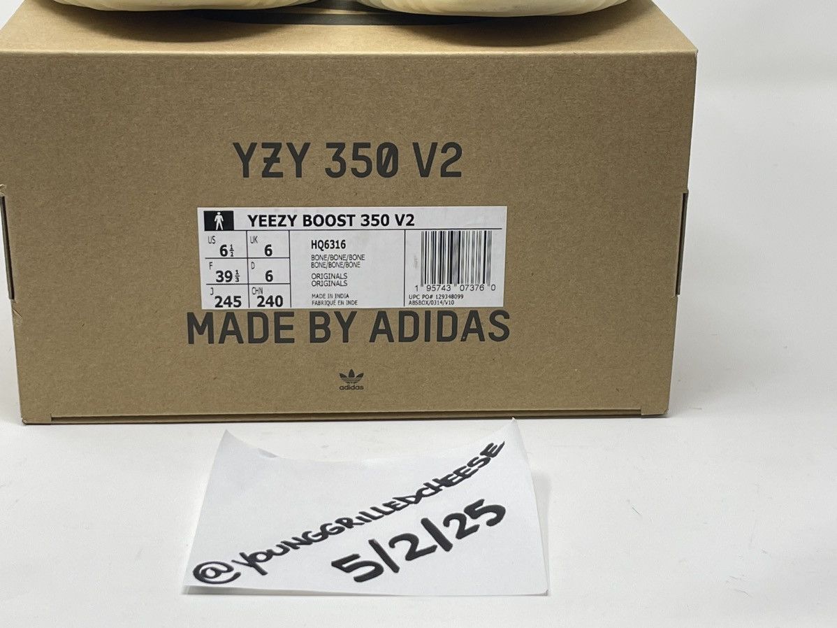 Adidas × Yeezy Yeezy 350 V2 Bone Size 6.5 Size US 6.5 / EU 39-40 - 2 Thumbnail