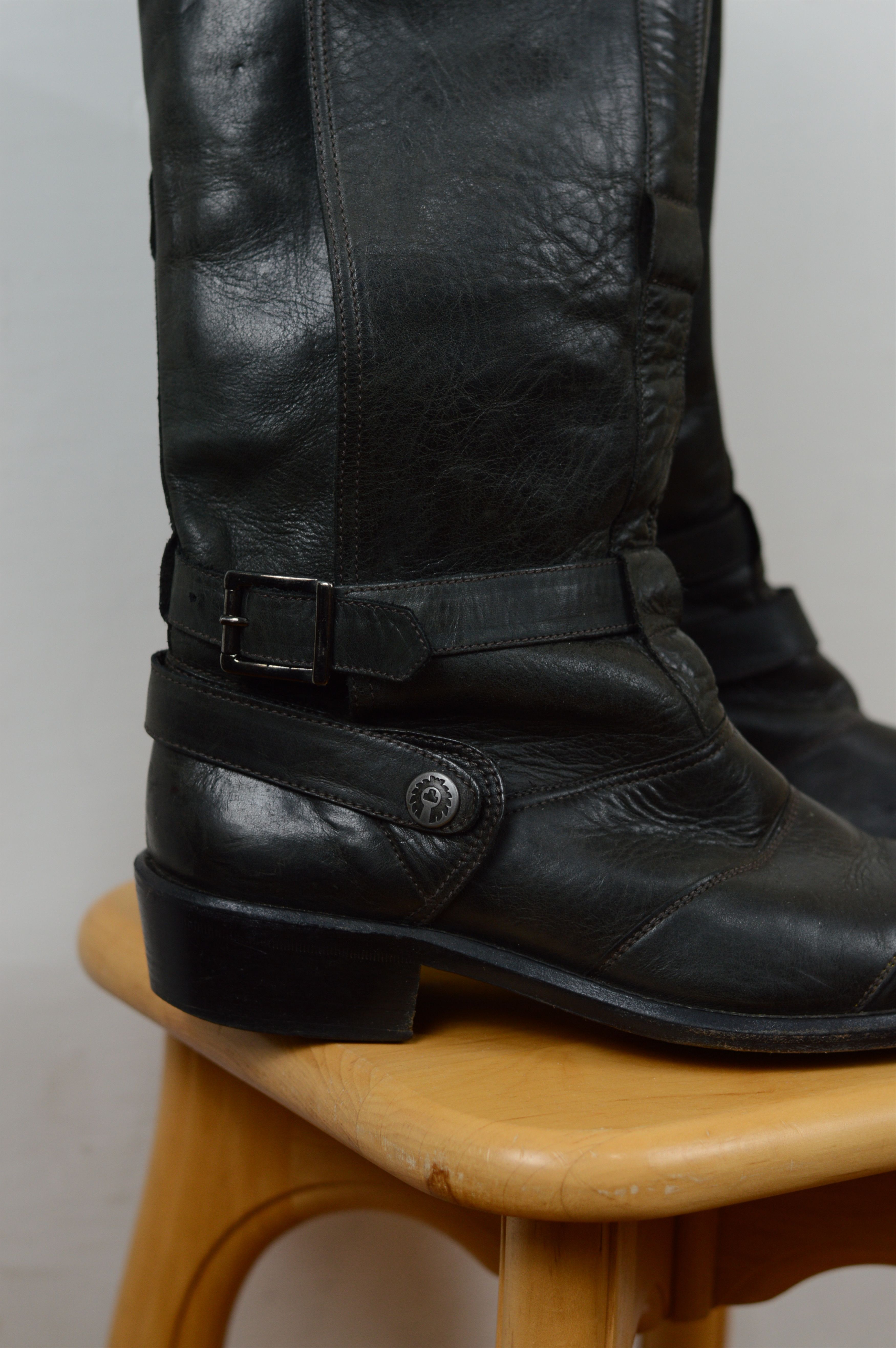 Belstaff Belstaff Taupe Leather Motorcycle Boots Buckle Block Heel Size US 10 / IT 40 - 7 Thumbnail