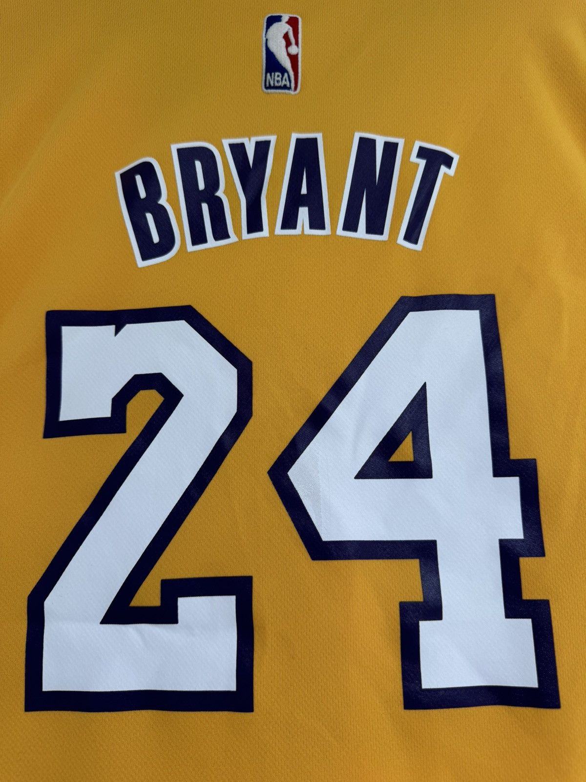 Adidas Kobe Bryant #24 Los Angeles Lakers Basketball Jersey NBA Kit Size US S / EU 44-46 / 1 - 8 Thumbnail