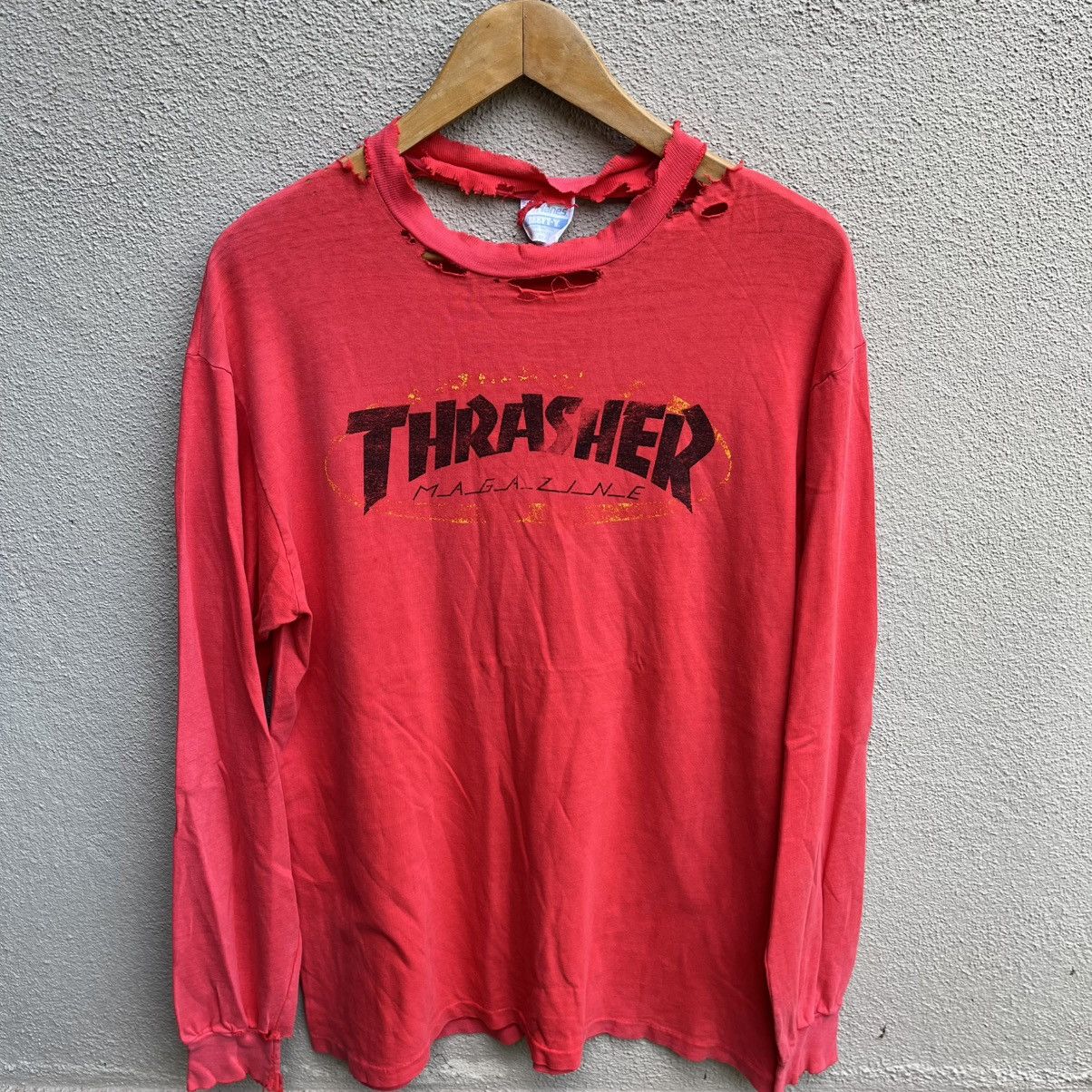 Thrasher Vintage 90s THRASHER skateboard tee distressed style Size US L / EU 52-54 / 3 - 2 Thumbnail