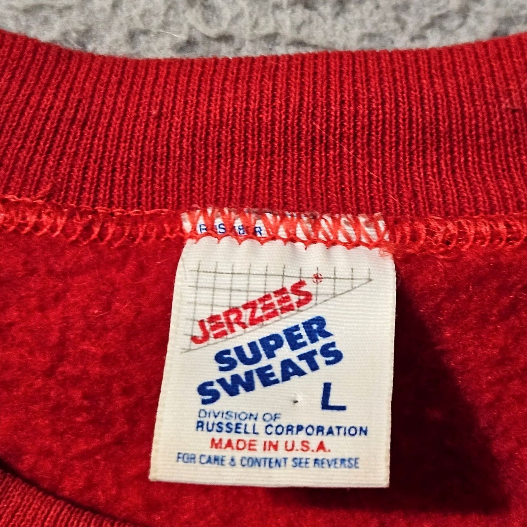 Jerzees VINTAGE Jerzees Ohio State Buckeyes Sweatshirt Size Large Red Crewneck 90s Men's Size US L / EU 52-54 / 3 - 3 Thumbnail