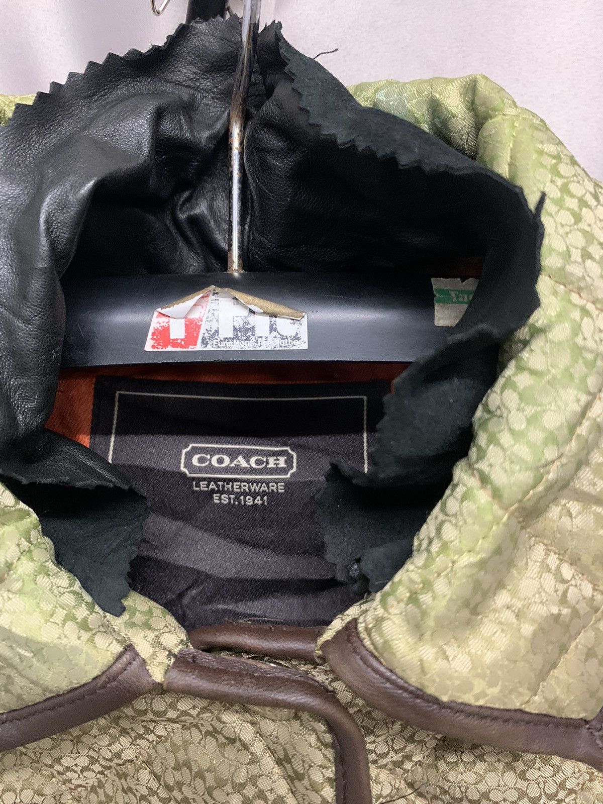 Coach × Vintage 90s COACH MONOGRAM QUILTED JACKET SUNFADED Size US S / EU 44-46 / 1 - 7 Thumbnail