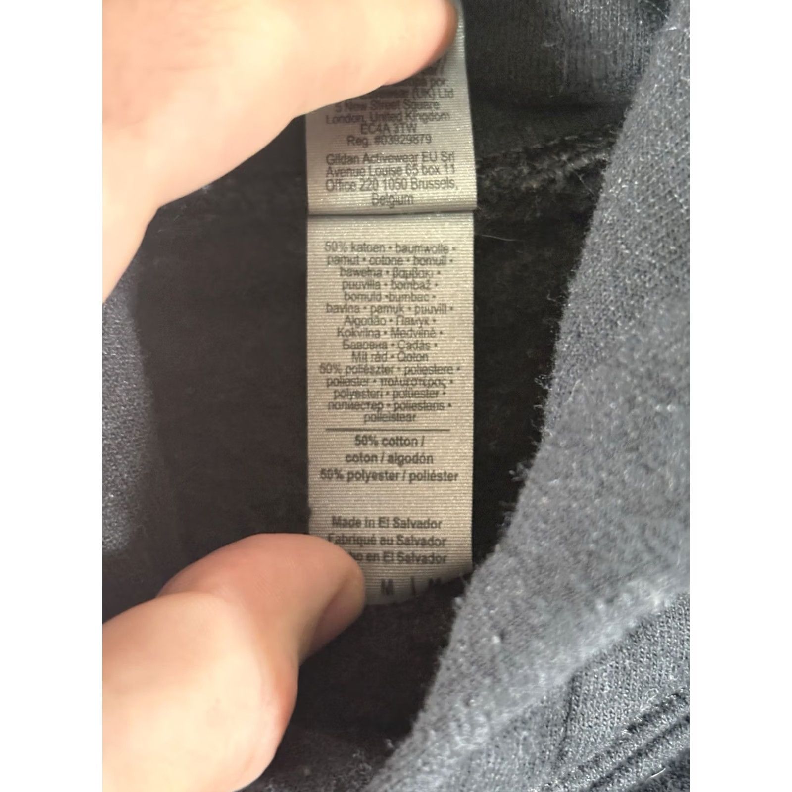 Gildan Gildan Hoodie Women’s Black Pullover Long Sleeve Pocket Hooded All Seasons M Size Medium Size M / US 6-8 / IT 42-44 - 4 Thumbnail