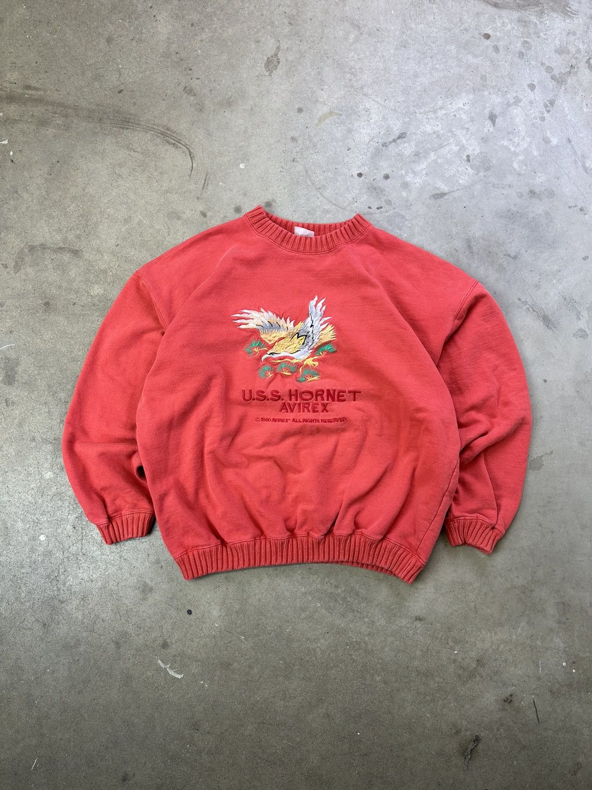 Avirex × Vintage 90s Vintage Avirex Crewneck Large U.S.S. Hornet Red Size US L / EU 52-54 / 3 - 1 Thumbnail