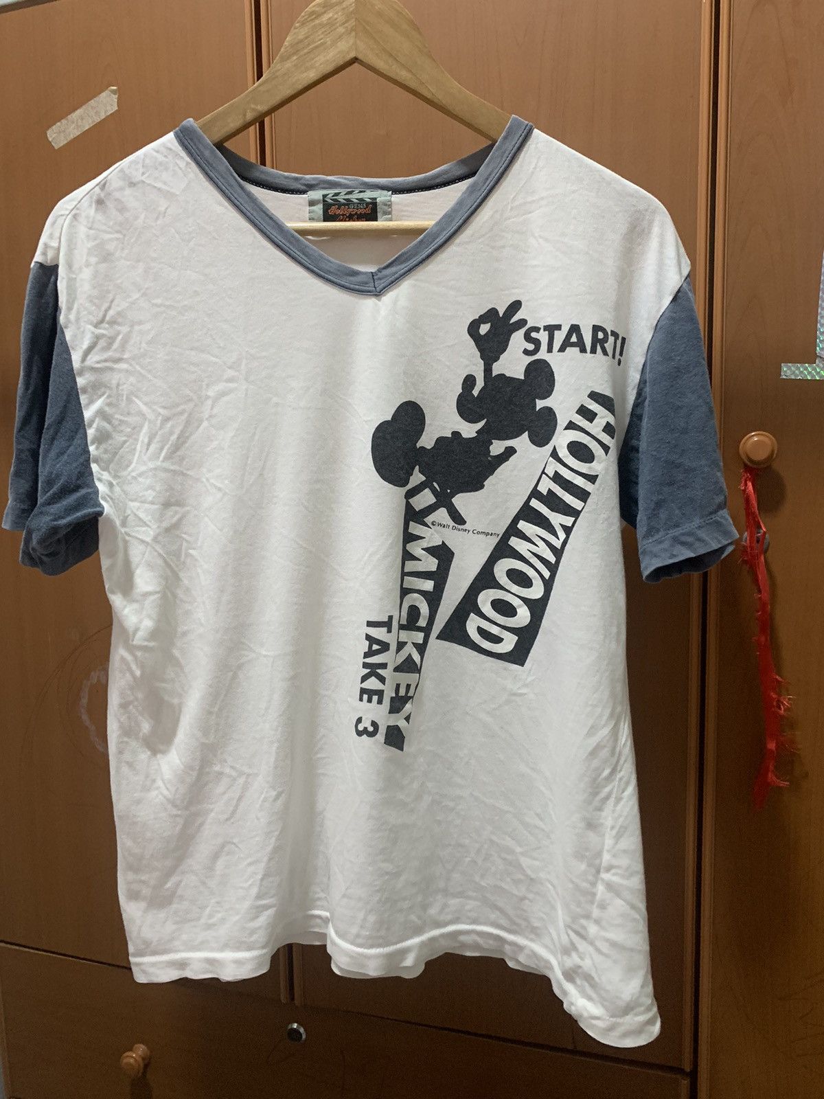 Mickey Mouse Vintage Print Hollywood Mickey V Neck T-Shirt Size US M / EU 48-50 / 2 - 1 Thumbnail