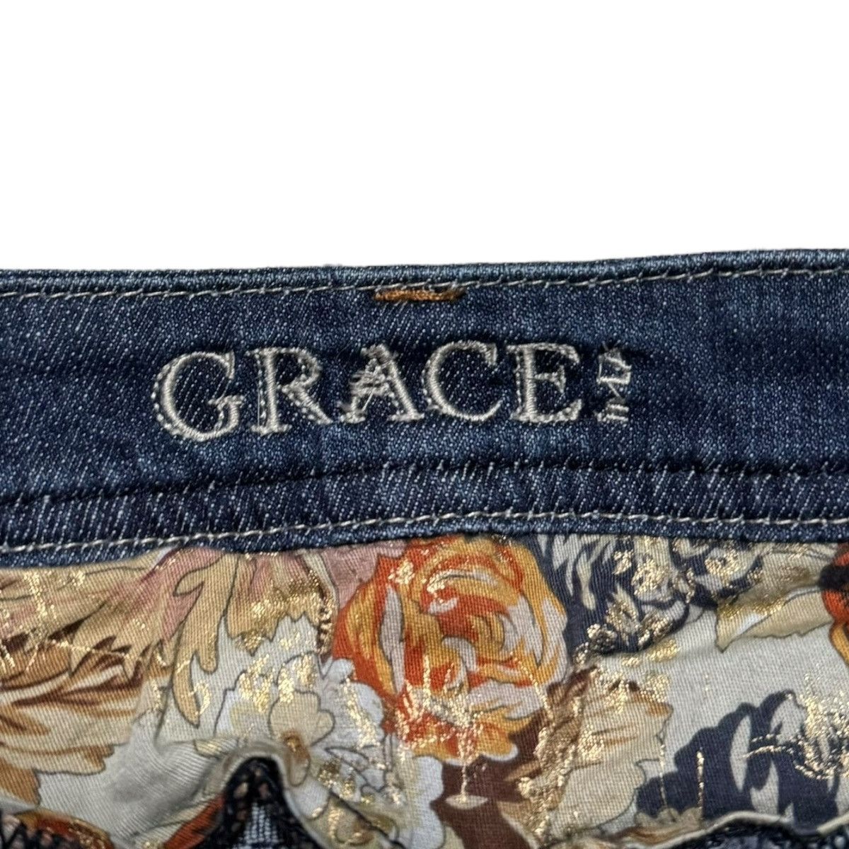 Grace in LA Grace in LA Rhinestone Pockets Jeans Women’s 8 (31x33.5) Size 31" - 6 Thumbnail