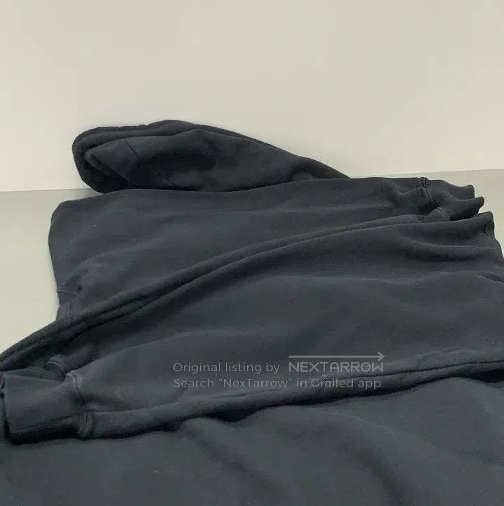 Balenciaga Balenciaga Sinner Hoodie in Black. Size US S / EU 44-46 / 1 - 9 Thumbnail