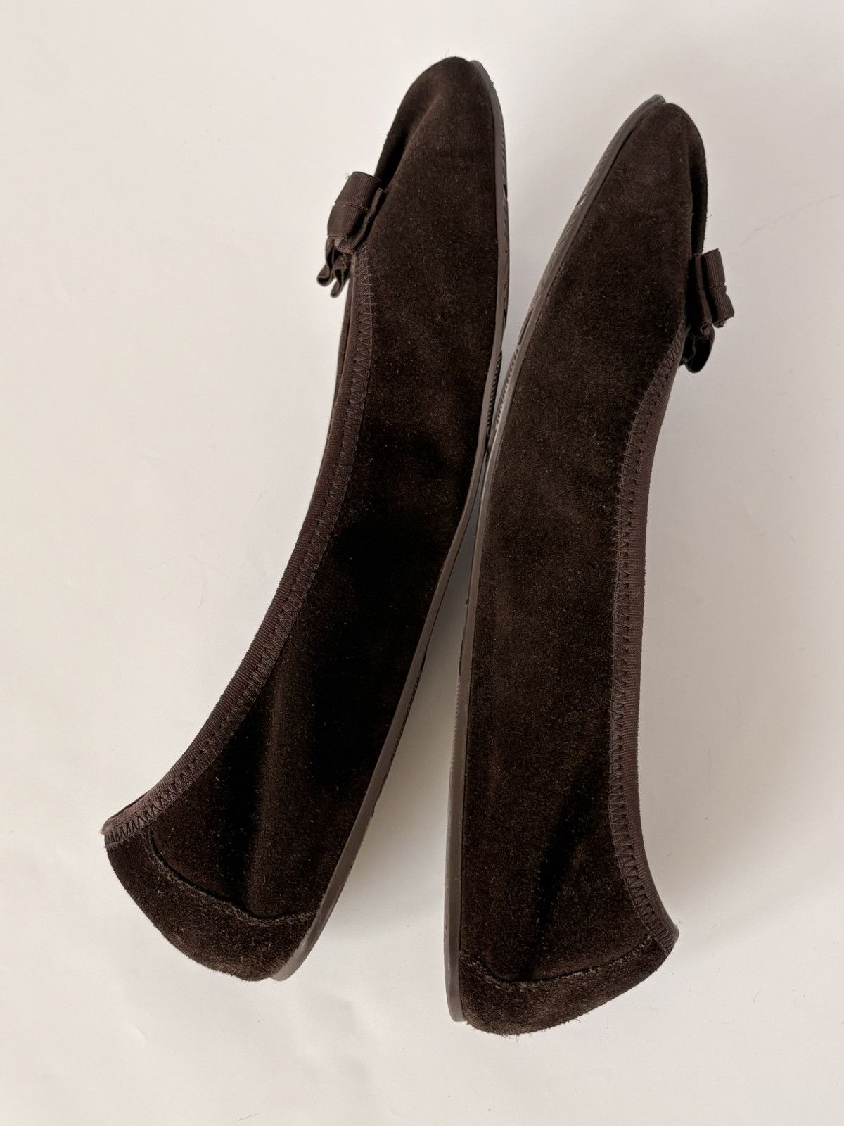 Salvatore Ferragamo Salvatore Ferragamo Brown Suede Ballet Flats Bow 40.5 10 Size US 10 / IT 40 - 8 Thumbnail