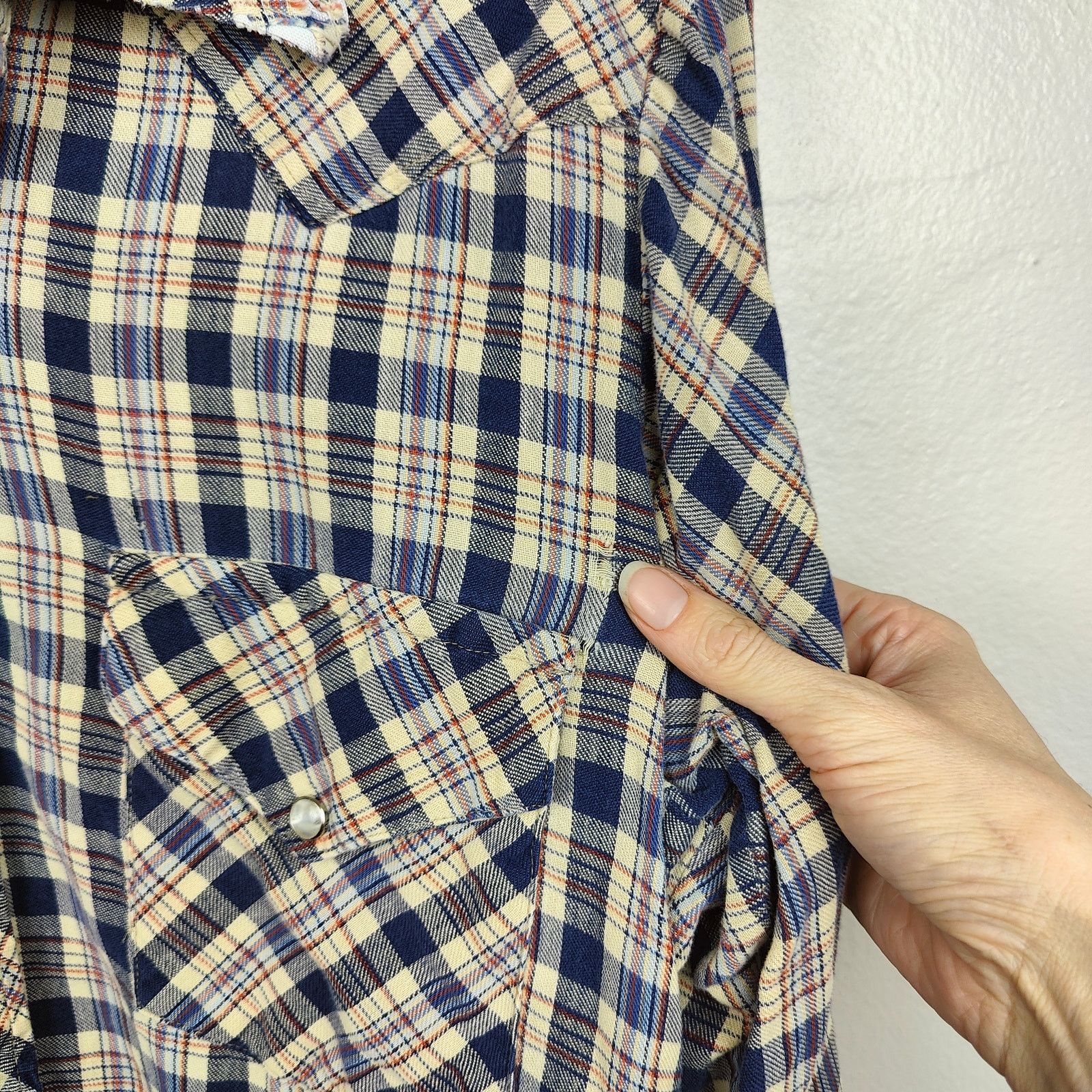 Other Vintage Woolrich Western Shirt Mens XL Beige Blue Plaid Size US XL / EU 56 / 4 - 6 Thumbnail