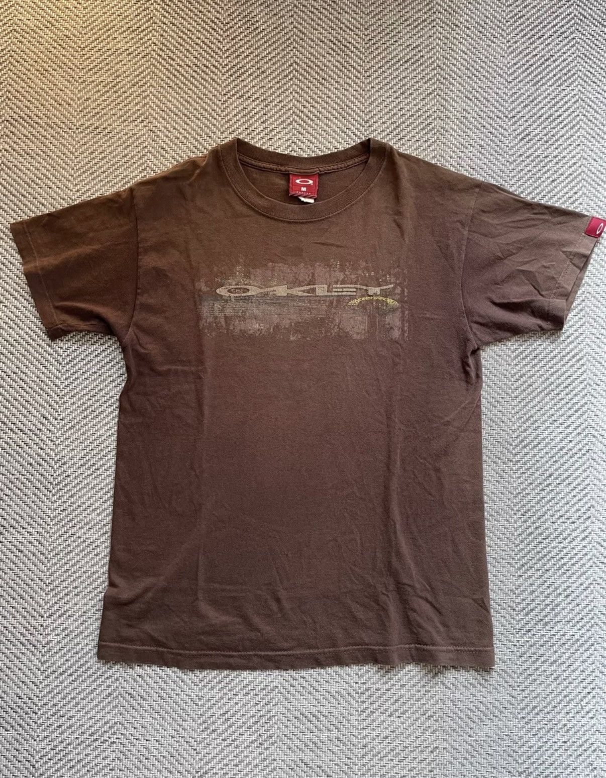 Oakley OAKLEY 00s Vintage Tee, Old Logo K24 Size US M / EU 48-50 / 2 - 2 Thumbnail