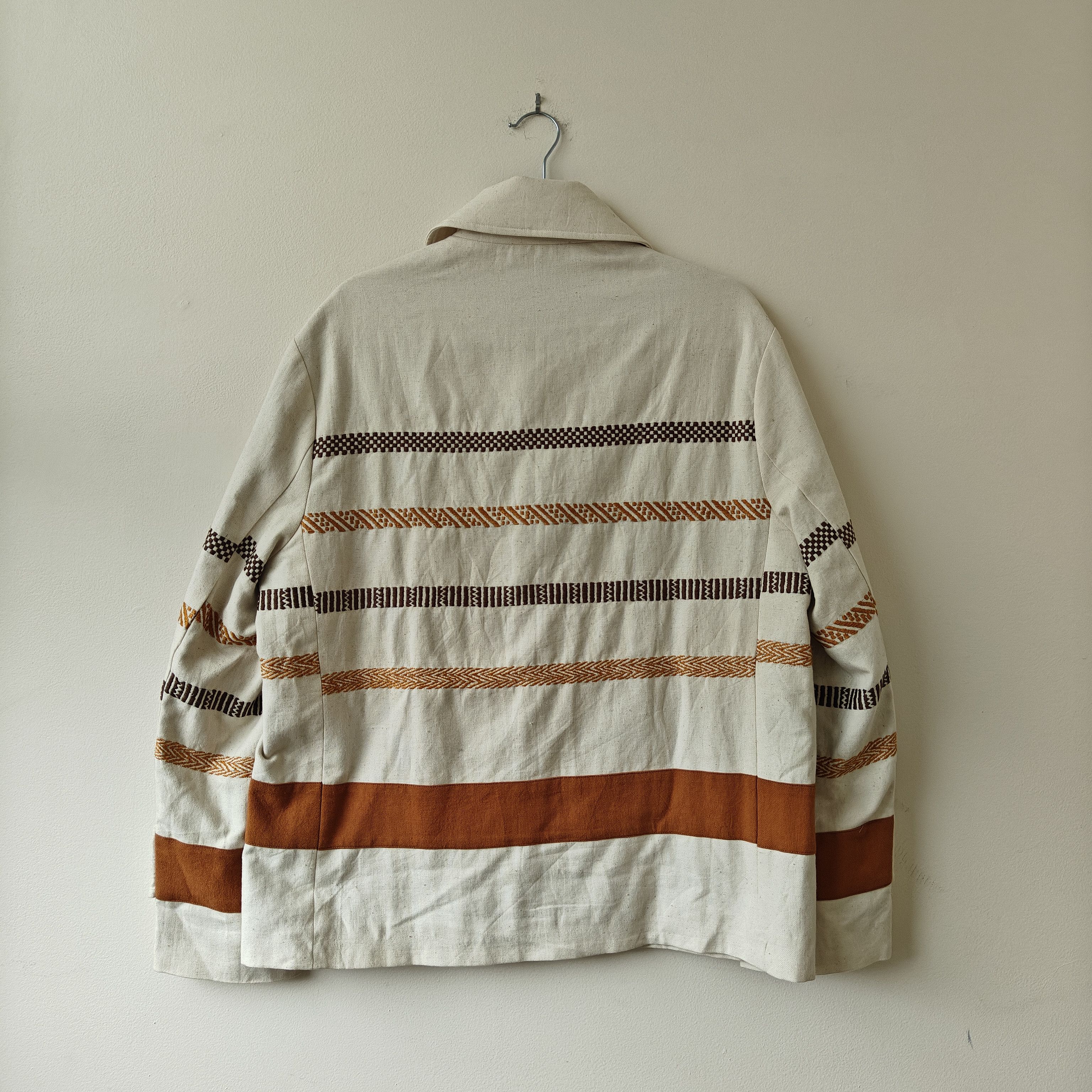 HARAGO LNWOT craft heritage kantha border Cream striped jacket $870 Size US M / EU 48-50 / 2 - 11 Thumbnail