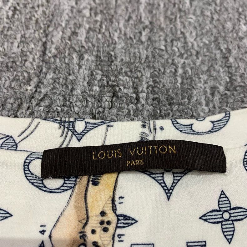 Louis Vuitton Louis Vuitton White Zoo Old Flower Full Print Short Sleeve Size US M / EU 48-50 / 2 - 4 Thumbnail