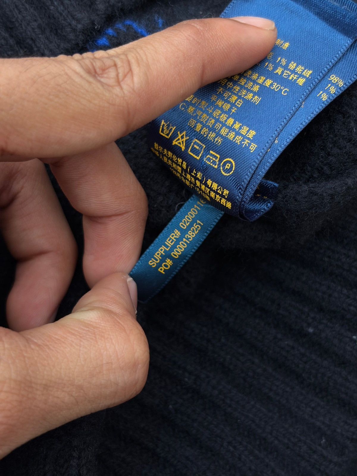 Polo Ralph Lauren Vintage 00s Polo Ralph Lauren Ski-Bear Knit Sweater Size US L / EU 52-54 / 3 - 10 Thumbnail