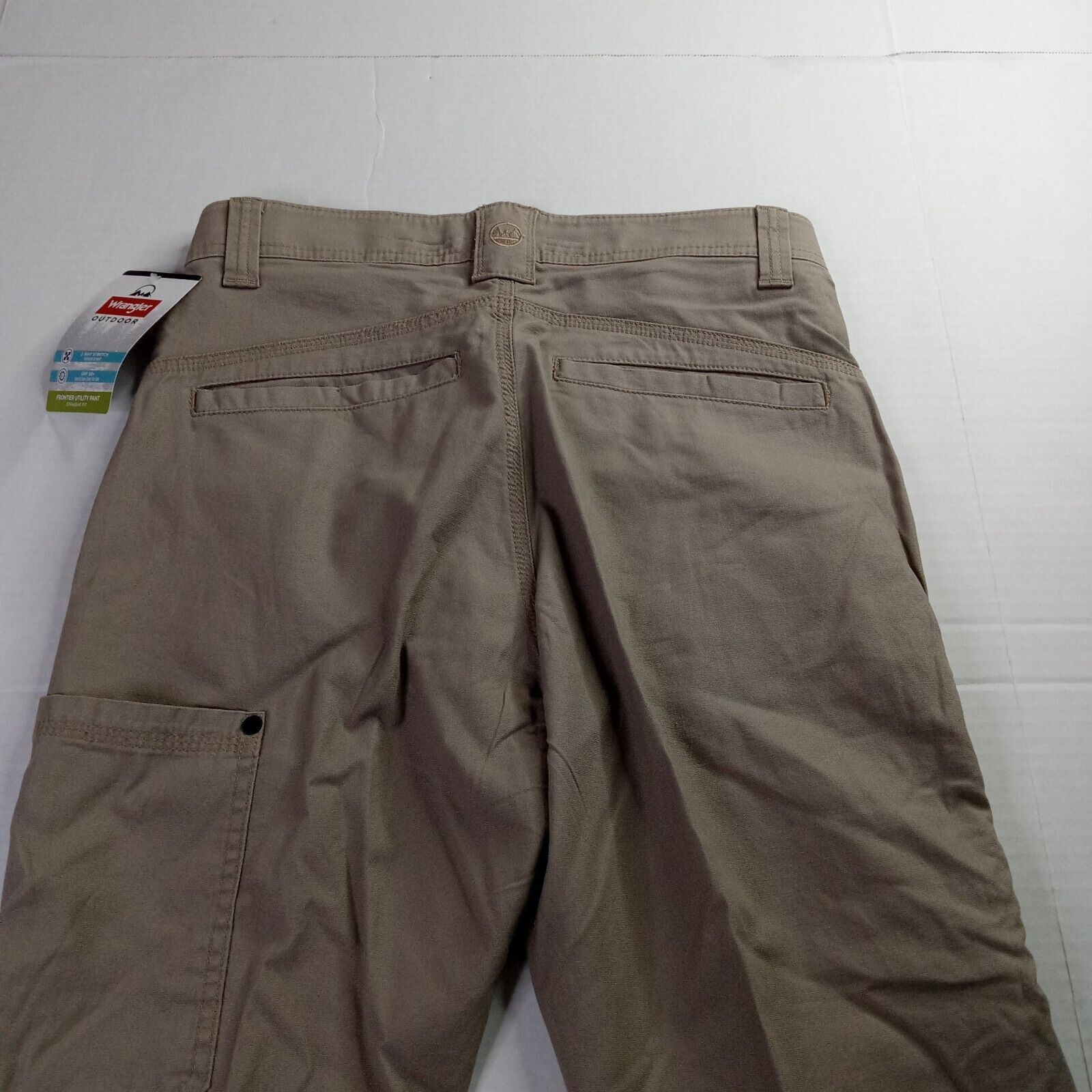 Wrangler Wrangler Outdoor Utility Pants Mens 29x30 Beige Straight Fit Size US 29 - 8 Thumbnail