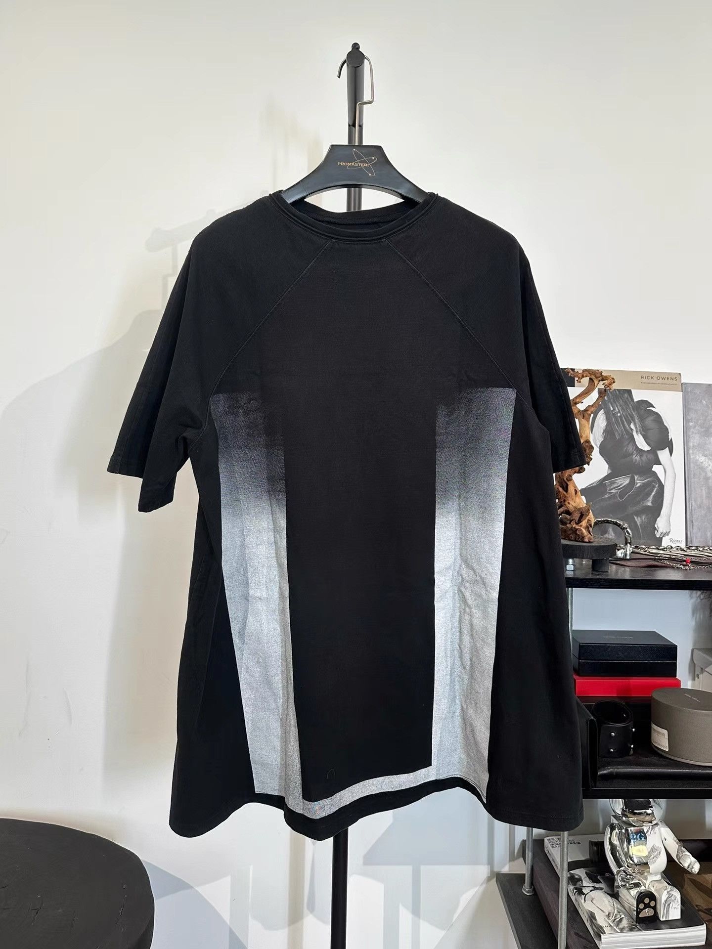 Julius Julius_7 Nilos Printed Basic Short Sleeve T-shirt K35 Size US M / EU 48-50 / 2 - 1 Thumbnail