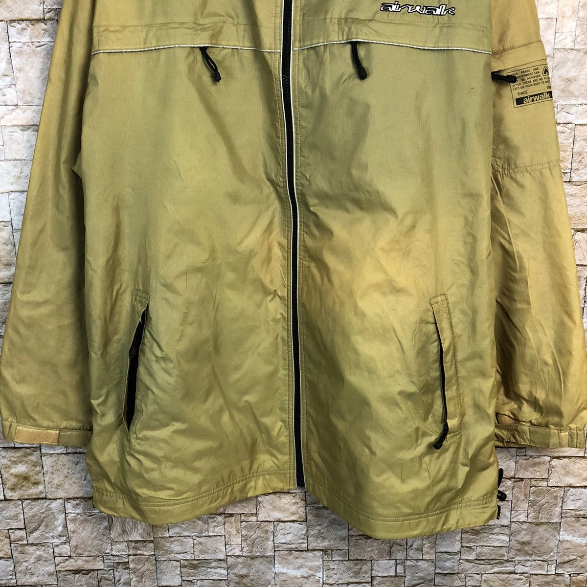 Airwalk Airwalk vintage Yellow windbreaker Light Jacket #A232 Size US XXL / EU 58 / 5 - 6 Thumbnail