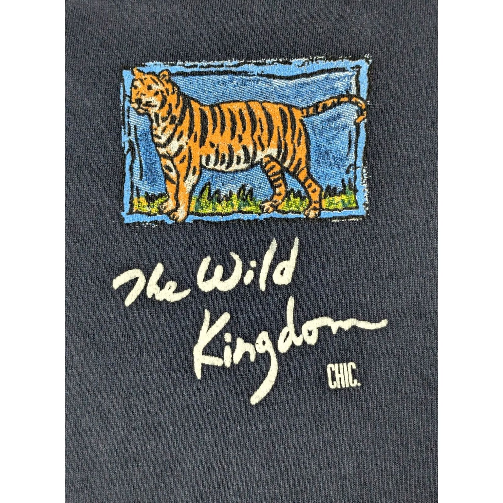 Vintage CHIC T-Shirt Men L Blue VTG 90s THE WILD KINGDOM SAFARI Tiger Elephant Giraffe Double-Sided Crew Neck Short Sleeve Graphic Print Size US L / EU 52-54 / 3 - 4 Thumbnail