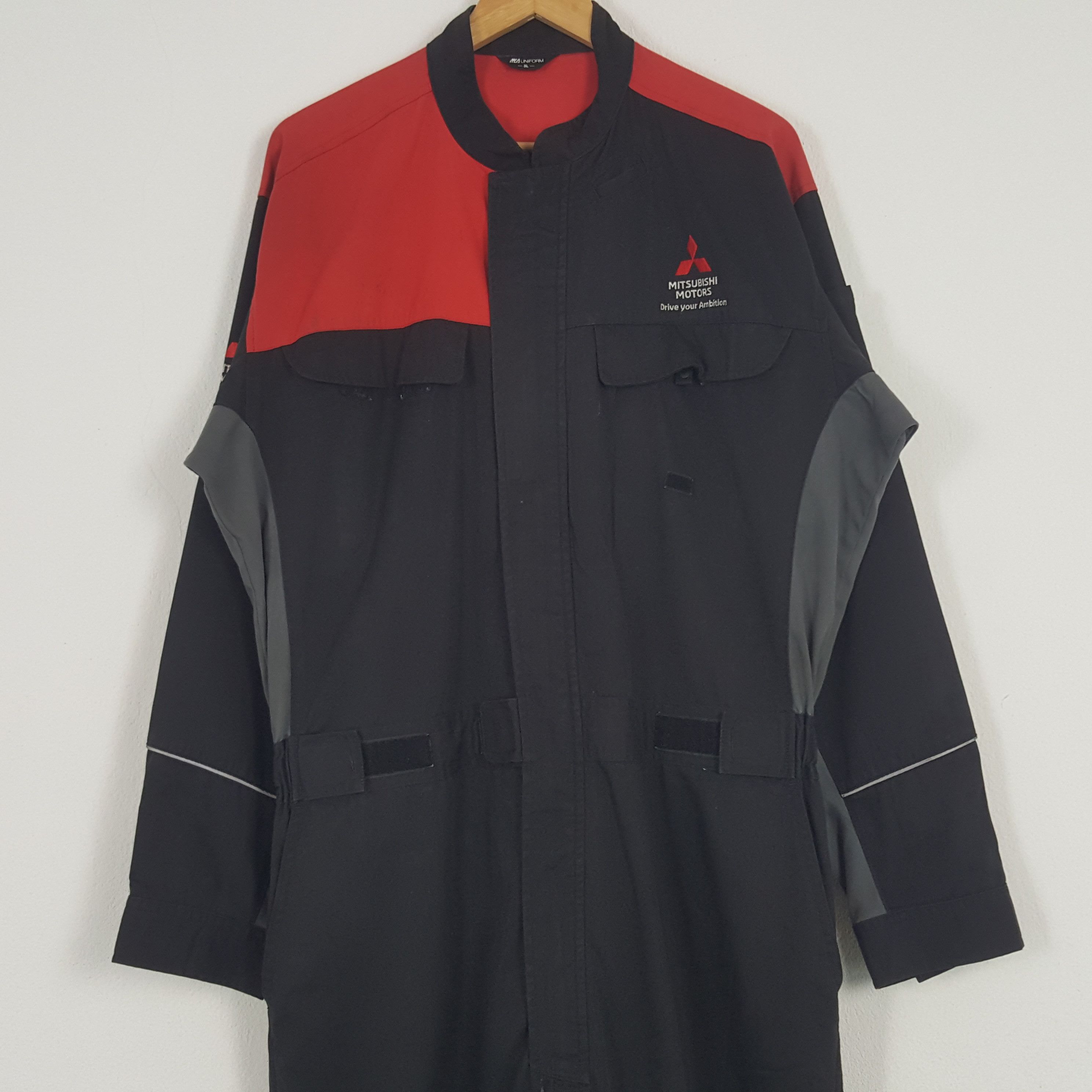 Japanese Brand × Vintage Vintage Mitsubishi Motors Racing Team Coverall Jacket Size US XL / EU 56 / 4 - 4 Thumbnail