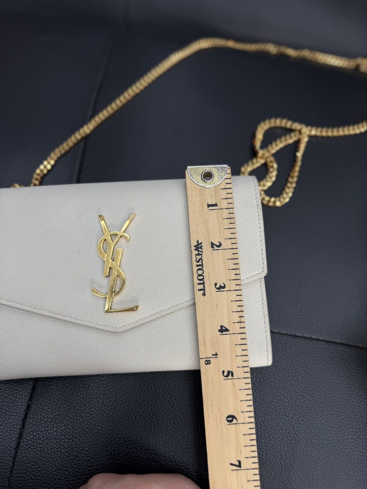 Saint Laurent Paris Saint Laurent Paris Uptown White Chain Bag Women Size ONE SIZE - 22 Thumbnail