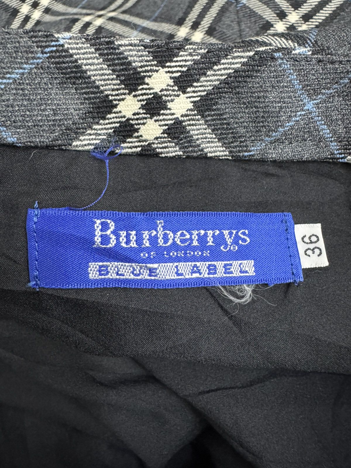 Burberry Burberry Blue Label Nova Check mini skirt wool and nylon Size 26" / US 2 / IT 38 - 7 Thumbnail