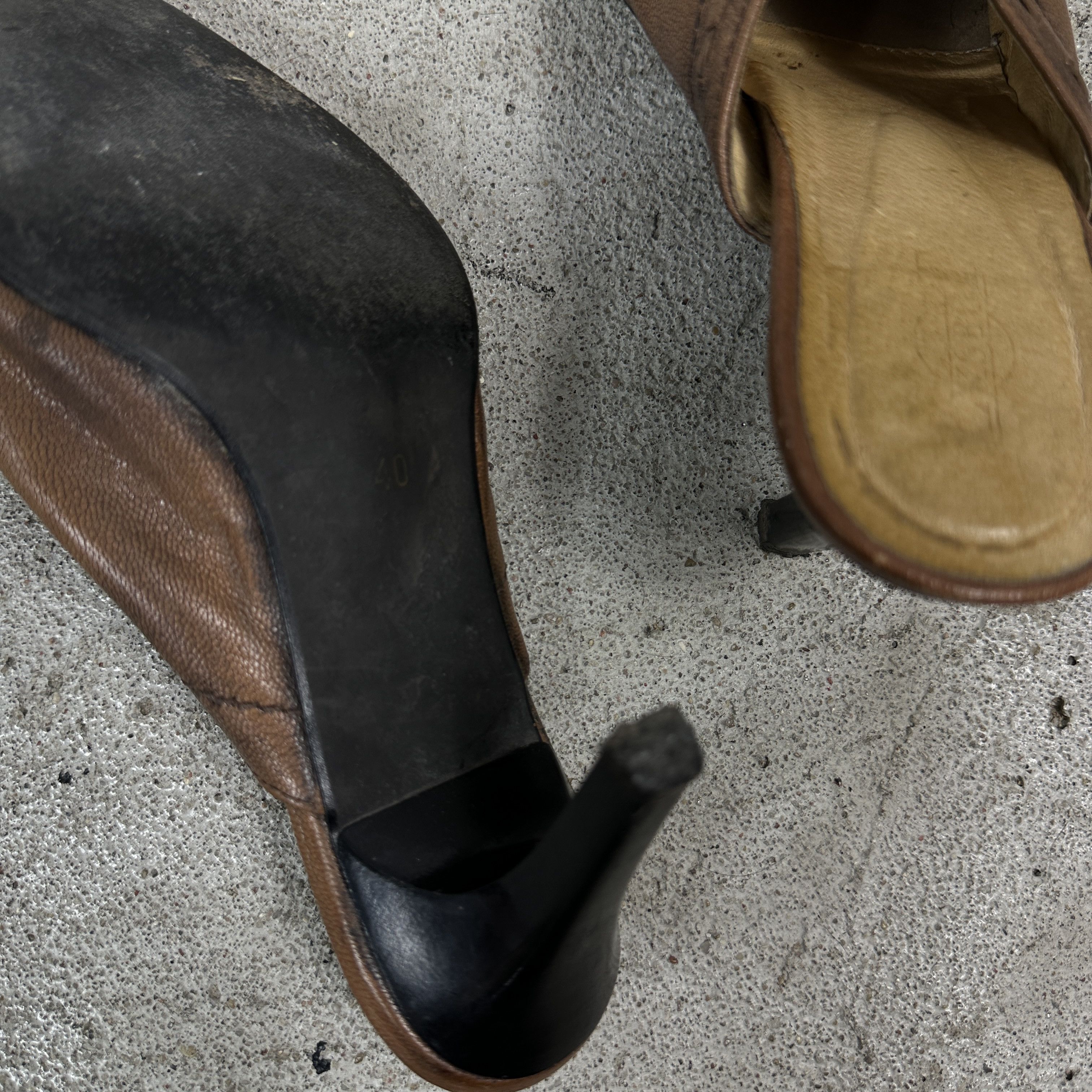 Vintage Vintage Y2K Avant Garde Leather Mules Size US 9 / IT 39 - 9 Thumbnail