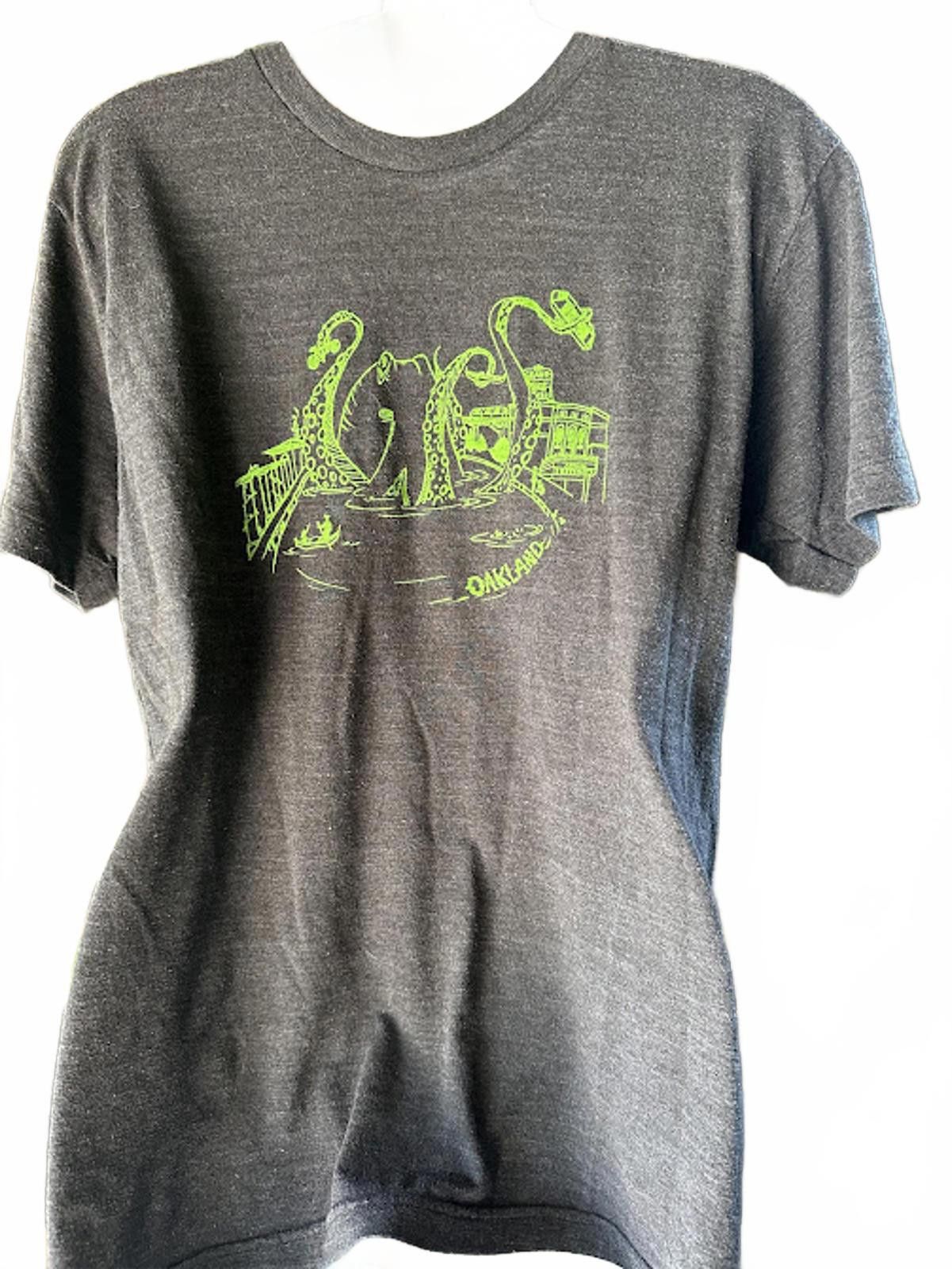 Other Oakland Ca Kraken Tentacle Tee Made USA M Size US M / EU 48-50 / 2 - 1 Thumbnail