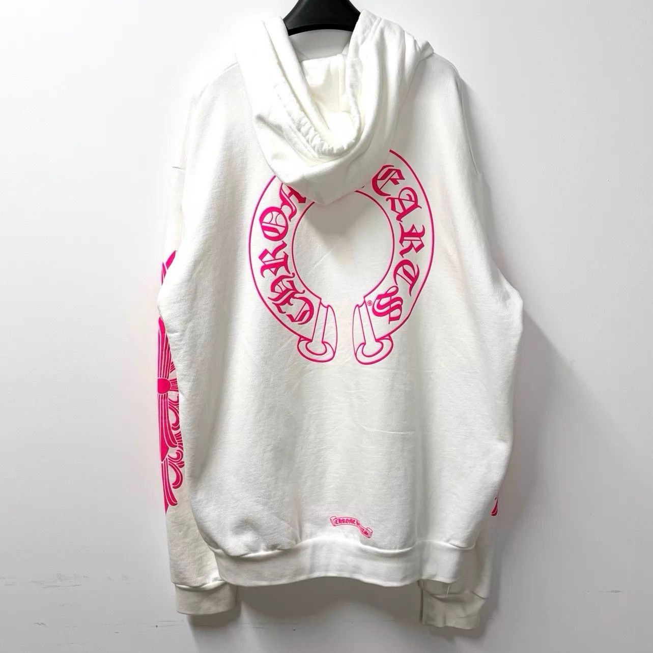 Chrome Hearts Chrome Hearts White/Pink Horseshoe Qilin Print Hoodie L Size US L / EU 52-54 / 3 - 2 Thumbnail