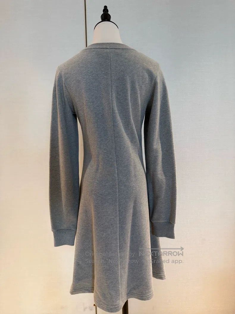 Alexander McQueen Alexander Mcqueen Swallow Sweatshirt Skirt Size S / US 4 / IT 40 - 2 Thumbnail