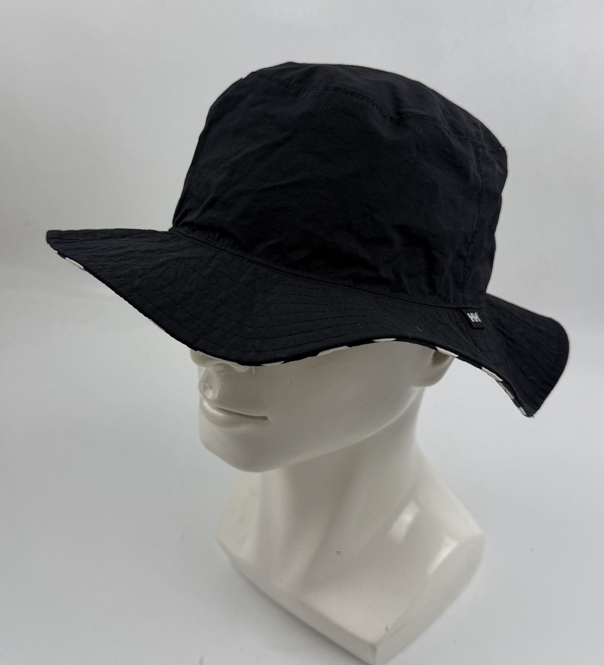 Helly Hansen hh reversible polkadot hat tc52 Size ONE SIZE - 2 Thumbnail