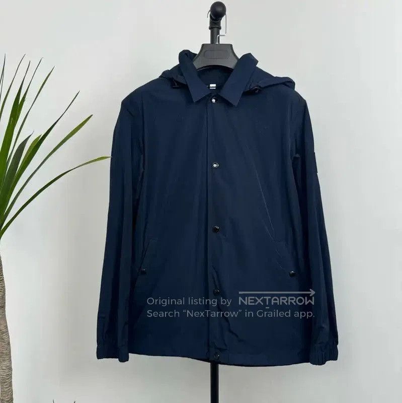 Burberry Burberry Men's Navy Polyester Outer Jacket. Size US L / EU 52-54 / 3 - 1 Thumbnail