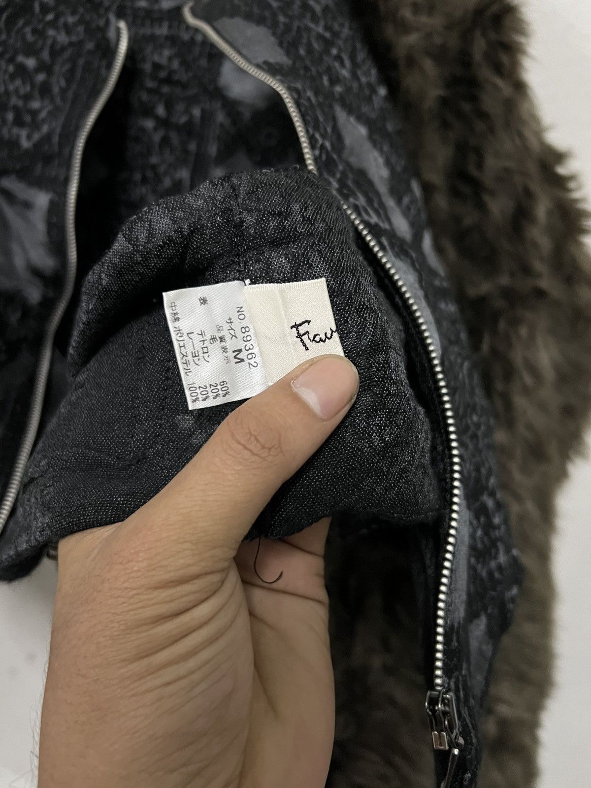 Japanese Brand Fur Japanese Brand Size M / US 6-8 / IT 42-44 - 7 Thumbnail