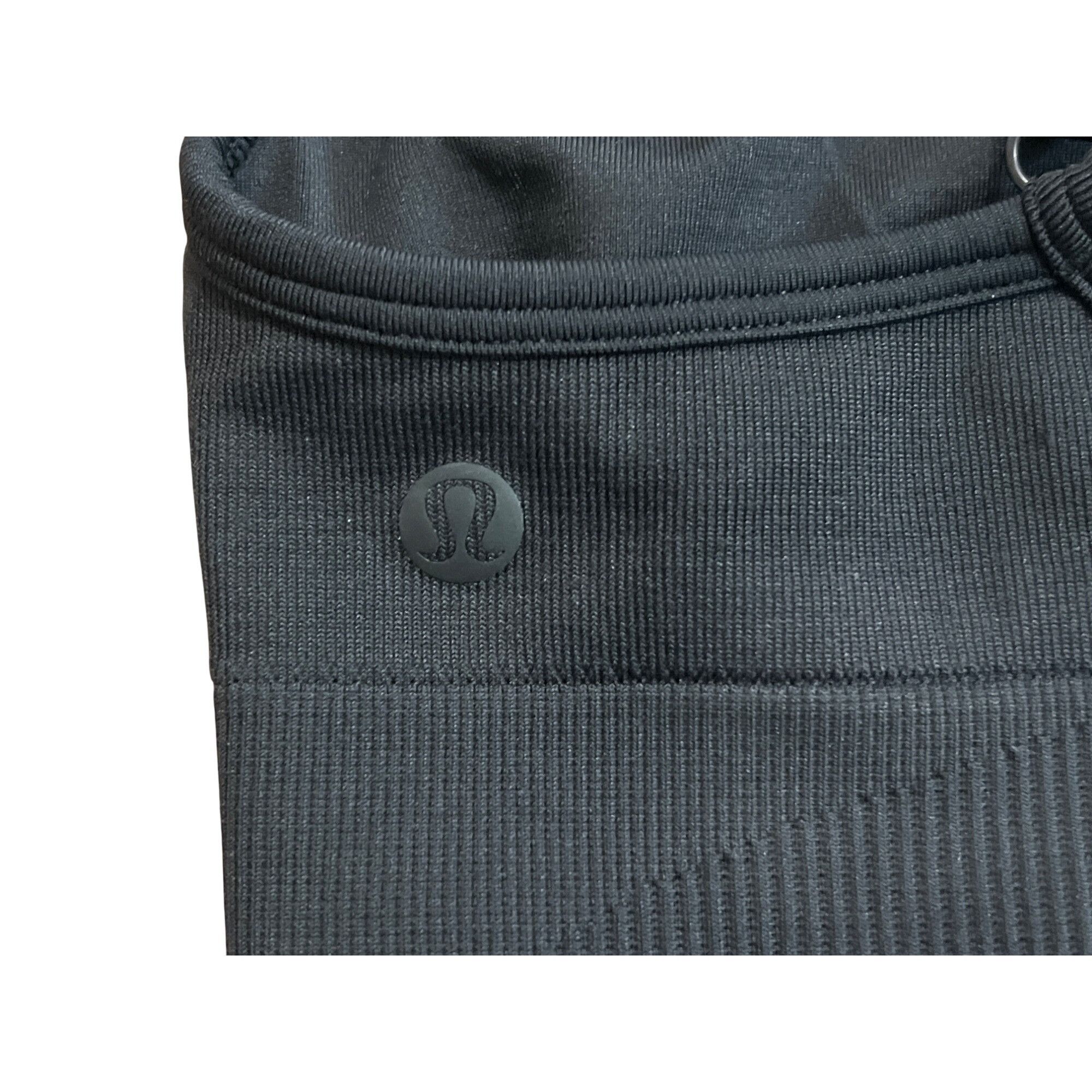 Lululemon Lululemon Ebb To Street Bra II Size 4Black Size S / US 4 / IT 40 - 5 Thumbnail