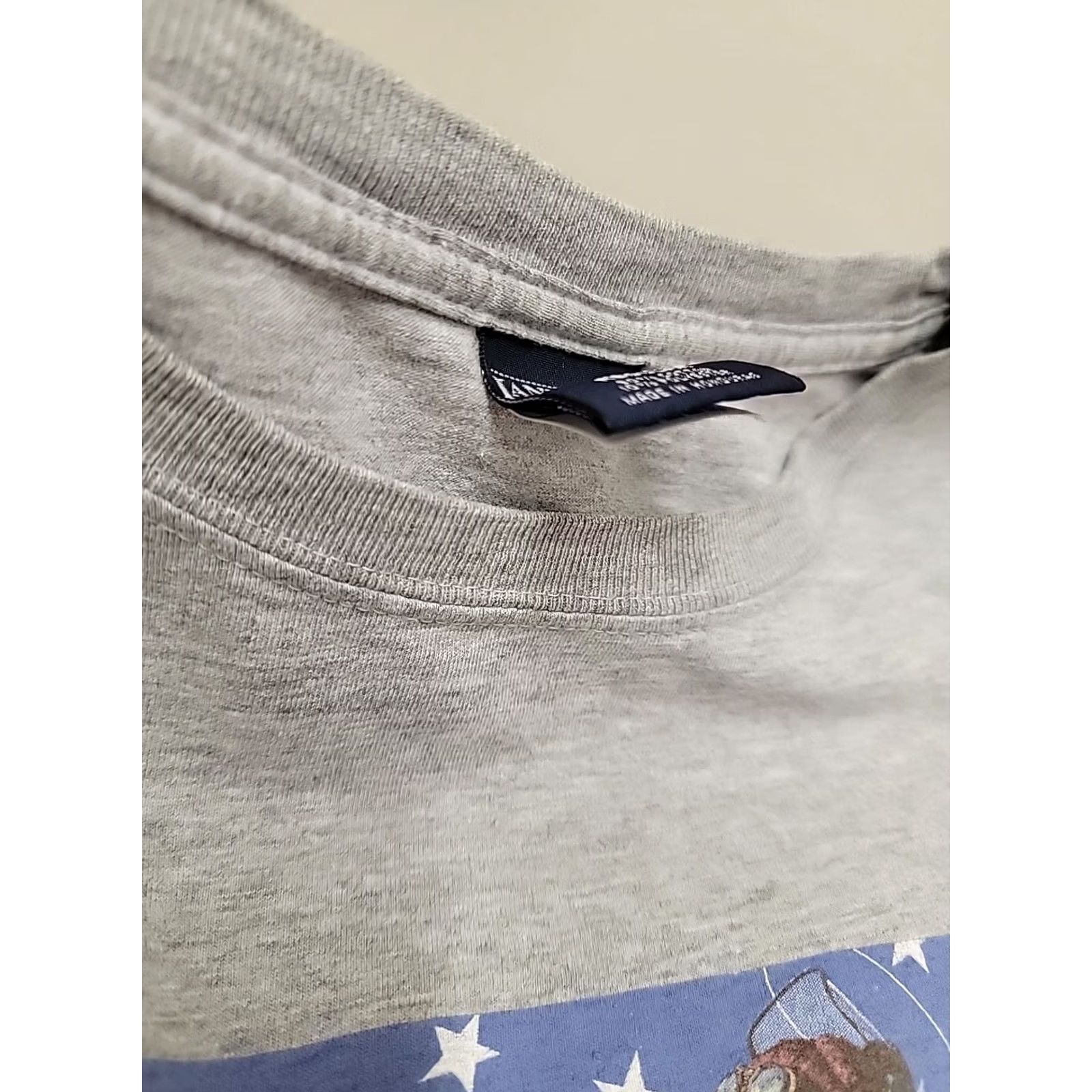 Lands' End VINTAGE Lands' End Men T-Shirt Grey Rosie The Riveter Graphic 2XL Crew Neck Short Sleeve USA USA 1949 Distressed Size US XXL / EU 58 / 5 - 6 Thumbnail