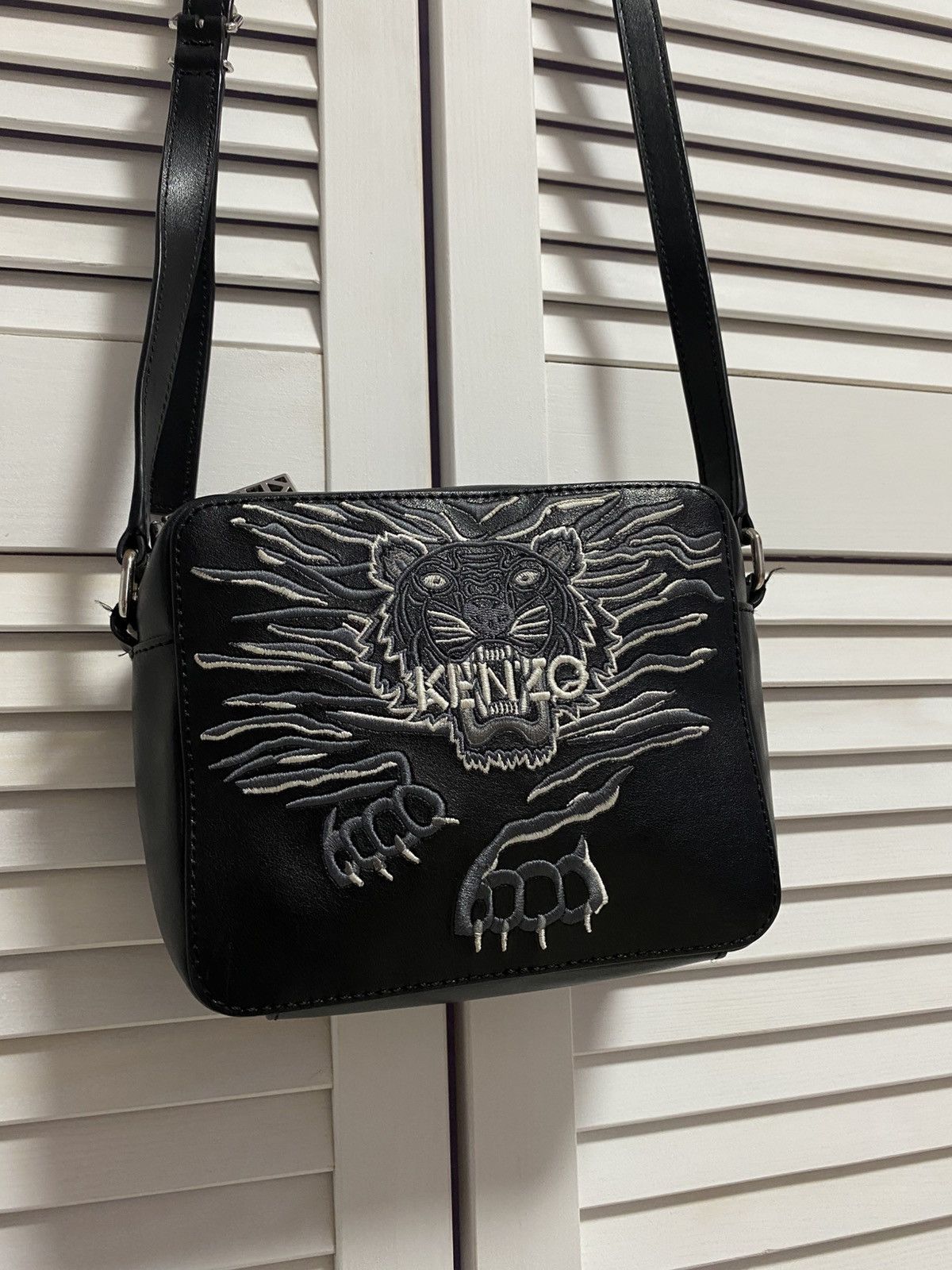 Kenzo Leather Sling Bag Kenzo Exterior Messenger Tiger Crossbody Size ONE SIZE - 5 Thumbnail