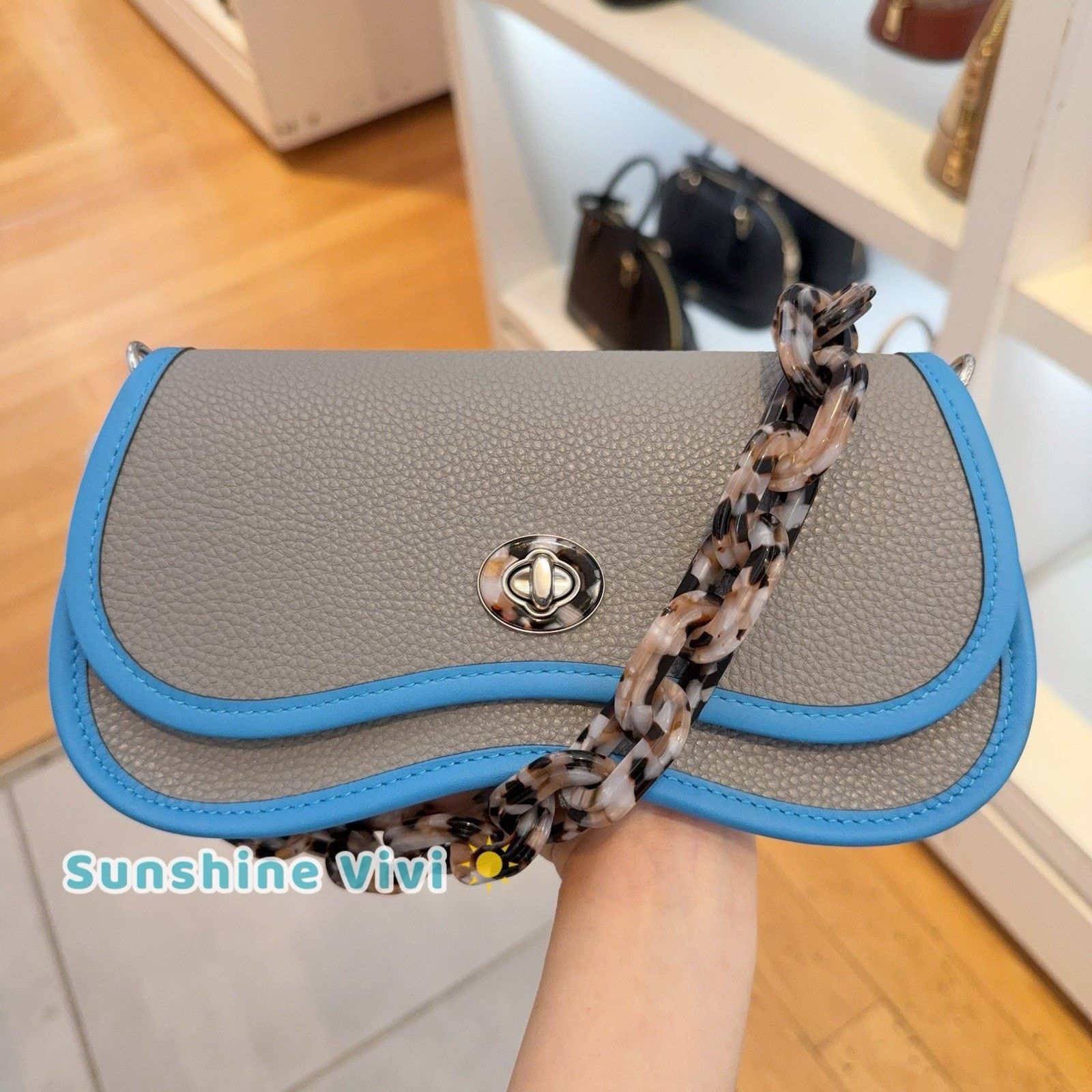 Coach NWT Coach Wavy Dinky Bag Shoulder Leather CK113 SURF BLUE Size ONE SIZE - 2 Thumbnail