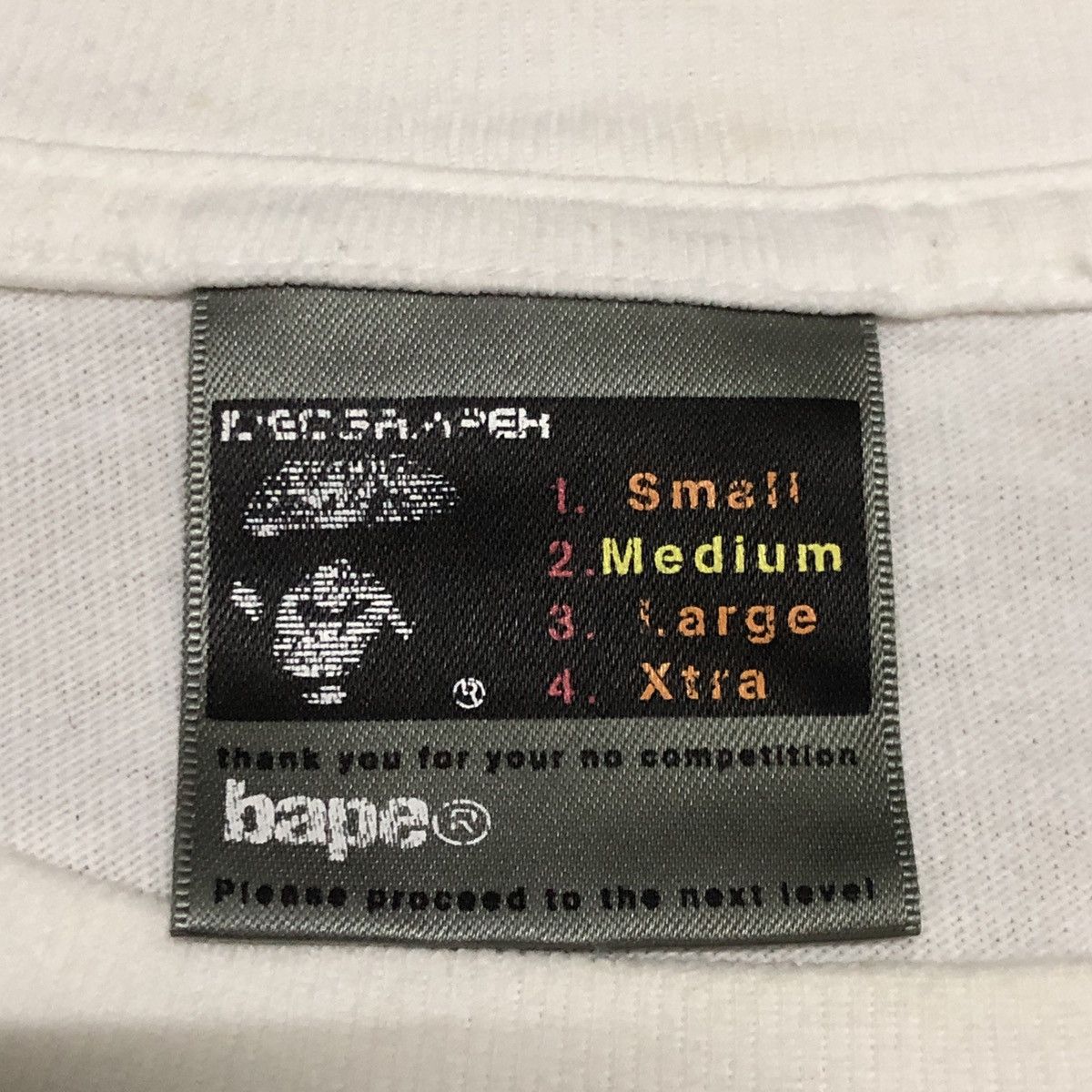 Bape OG Vintage 2003 MERRY CHRISTMAS A Bathing Ape Head Tshirts Size US M / EU 48-50 / 2 - 7 Thumbnail