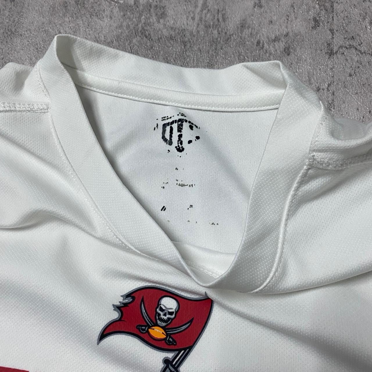 Other White Tampa Bay Buccaneers Nike Dri-fit t-shirt # Size US M / EU 48-50 / 2 - 5 Thumbnail