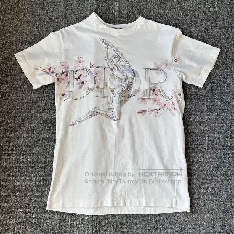 Dior Dior Co-branded short sleeves Size US XS / EU 42 / 0 - 1 Thumbnail
