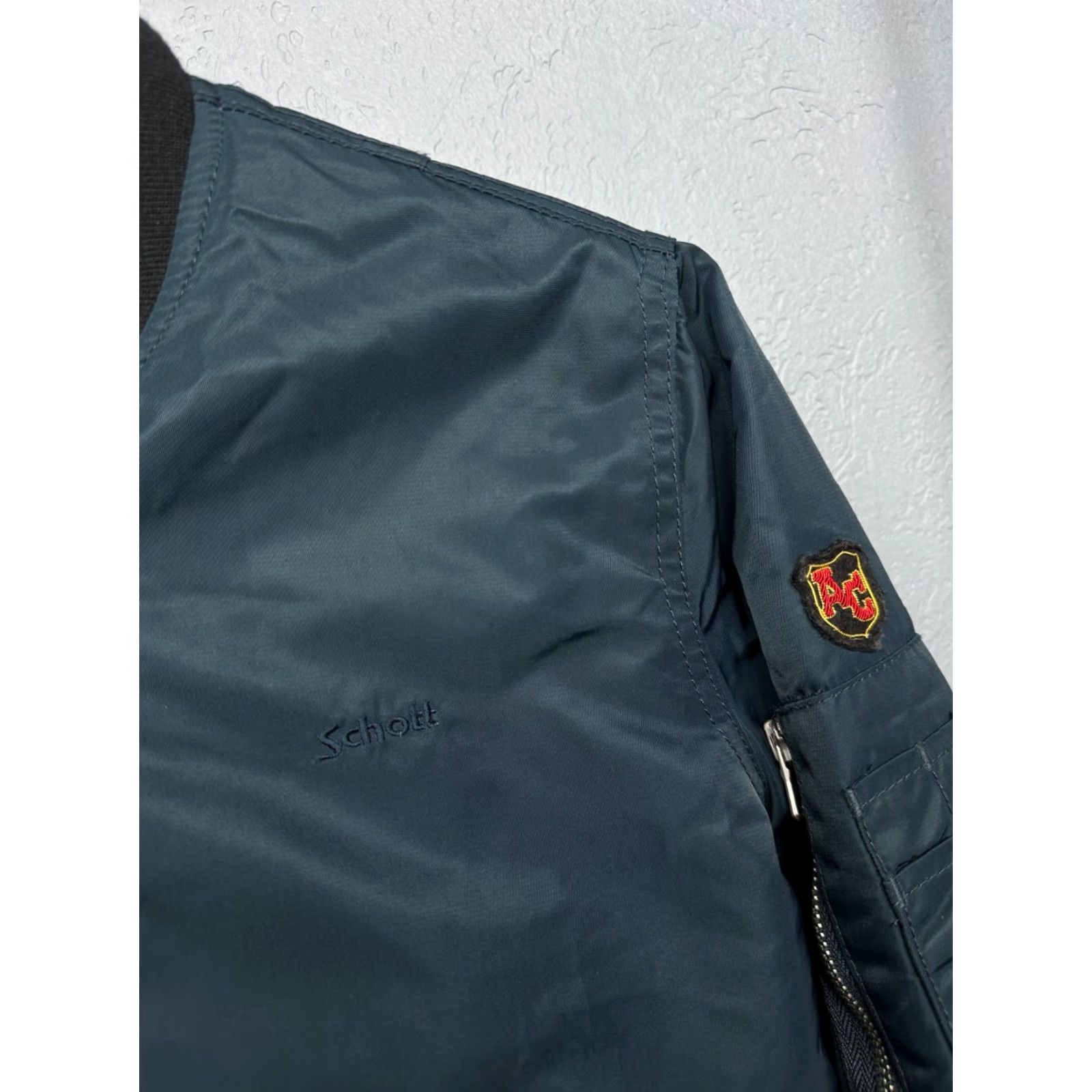 Schott Schott NYC Vintage Womens Nylon Bomber Jacket Size M Blue Zip Front Jacket Womens M Bomber Jacket USA Vintage Schott NYC Size M / US 6-8 / IT 42-44 - 3 Thumbnail